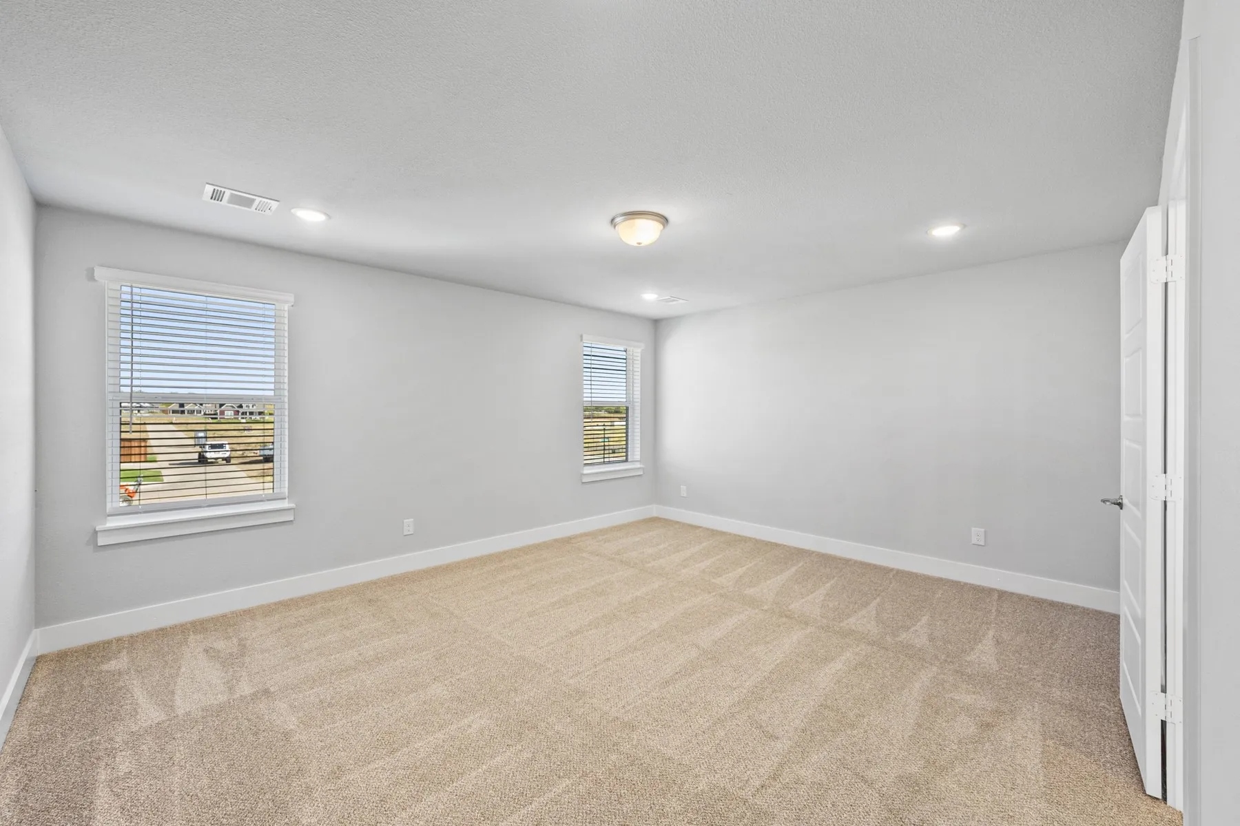 Single Family Residence For Sale in Ellis County , 10907 Rochelle Court, Grand Prairie, Texas 76065, 3 Bedroom, 3 Bathroom, 2 Garage spaces, 2,825 Sqft, built in 2023, mls#21270522, Real Estate Agent in Grand Prairie, Homes For Sale in Ellis county, Homes For Sale in Grand Prairie, Realtor in Grand Prairie Texas, Real Estate Brokerage Independent Realty Texas, Luminita Cordes Realtor