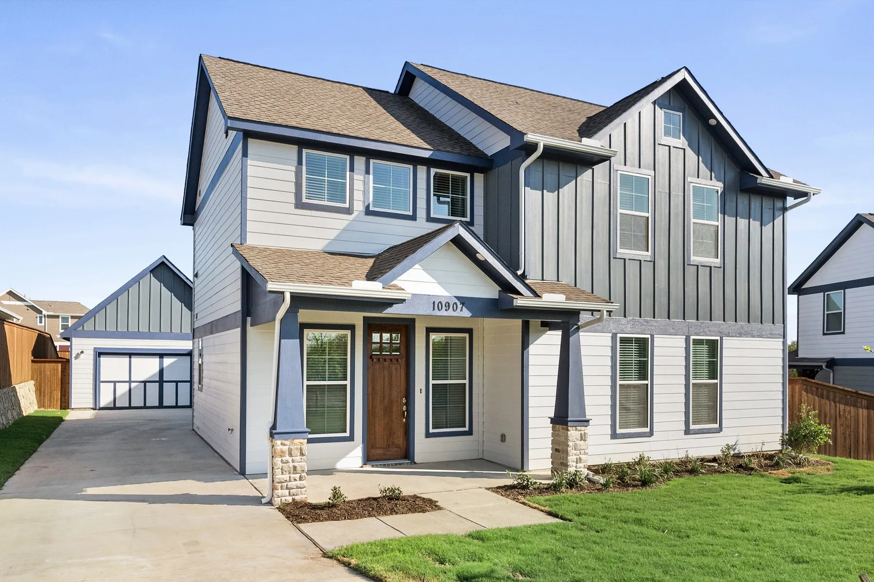 Single Family Residence For Sale in Ellis County , 10907 Rochelle Court, Grand Prairie, Texas 76065, 3 Bedroom, 3 Bathroom, 2 Garage spaces, 2,825 Sqft, built in 2023, mls#21270522, Real Estate Agent in Grand Prairie, Homes For Sale in Ellis county, Homes For Sale in Grand Prairie, Realtor in Grand Prairie Texas, Real Estate Brokerage Independent Realty Texas, Luminita Cordes Realtor