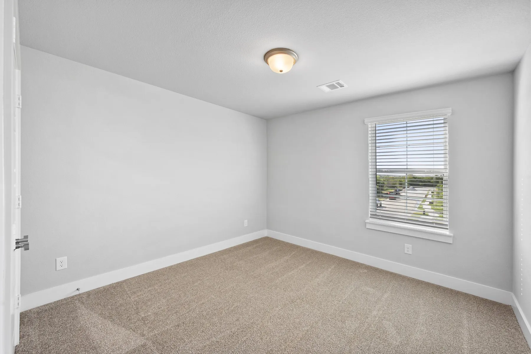 Single Family Residence For Sale in Ellis County , 10907 Rochelle Court, Grand Prairie, Texas 76065, 3 Bedroom, 3 Bathroom, 2 Garage spaces, 2,825 Sqft, built in 2023, mls#21270522, Real Estate Agent in Grand Prairie, Homes For Sale in Ellis county, Homes For Sale in Grand Prairie, Realtor in Grand Prairie Texas, Real Estate Brokerage Independent Realty Texas, Luminita Cordes Realtor