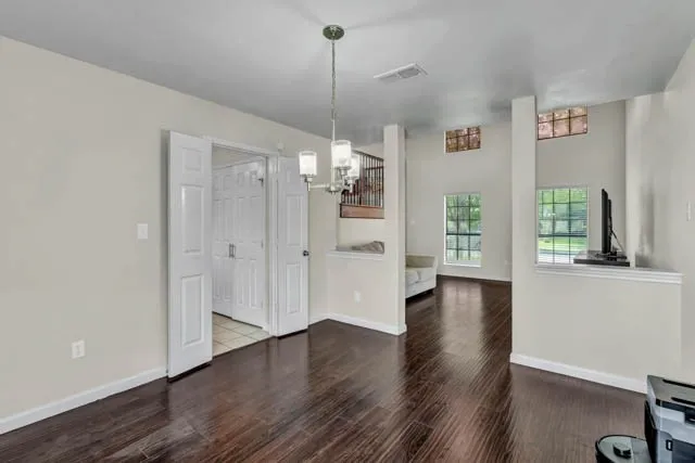 Single Family Residence For Sale in Dallas County , 326 Baldwin Street, Grand Prairie, Texas 75052, 4 Bedroom, 3 Bathroom, 2 Garage spaces, 2,267 Sqft, built in 1985, mls#21288469, Real Estate Agent in Grand Prairie, Homes For Sale in Dallas county, Homes For Sale in Grand Prairie, Realtor in Grand Prairie Texas, Real Estate Brokerage Independent Realty Texas, Luminita Cordes Realtor