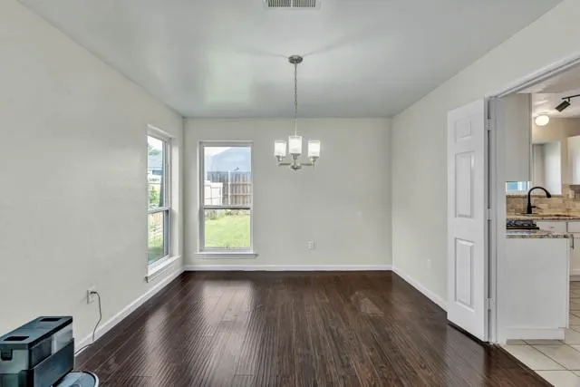 Single Family Residence For Sale in Dallas County , 326 Baldwin Street, Grand Prairie, Texas 75052, 4 Bedroom, 3 Bathroom, 2 Garage spaces, 2,267 Sqft, built in 1985, mls#21288469, Real Estate Agent in Grand Prairie, Homes For Sale in Dallas county, Homes For Sale in Grand Prairie, Realtor in Grand Prairie Texas, Real Estate Brokerage Independent Realty Texas, Luminita Cordes Realtor