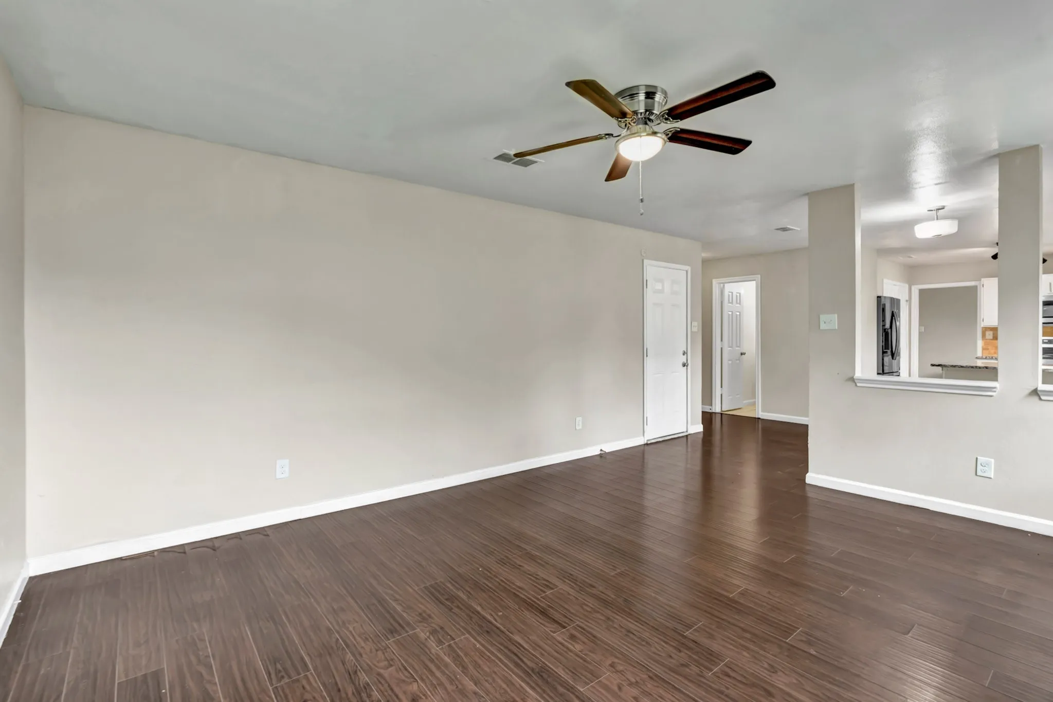 Single Family Residence For Sale in Dallas County , 326 Baldwin Street, Grand Prairie, Texas 75052, 4 Bedroom, 3 Bathroom, 2 Garage spaces, 2,267 Sqft, built in 1985, mls#21288469, Real Estate Agent in Grand Prairie, Homes For Sale in Dallas county, Homes For Sale in Grand Prairie, Realtor in Grand Prairie Texas, Real Estate Brokerage Independent Realty Texas, Luminita Cordes Realtor