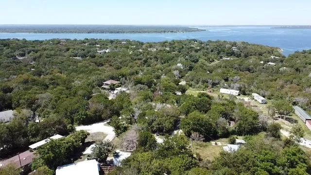Single Family Residence For Sale in Hill County , 103 Canyon Drive, Whitney, Texas 76692, 2 Bedrooms, 1 Bathroom, Garage spaces, 728 Sqft, built in 0, Price $39,000, mls#21288485, Real Estate Agent in Whitney, Homes For Sale in Hill county, Homes For Sale in Whitney, Realtor in Whitney Texas, Real Estate Brokerage Independent Realty Texas, Luminita Cordes Realtor