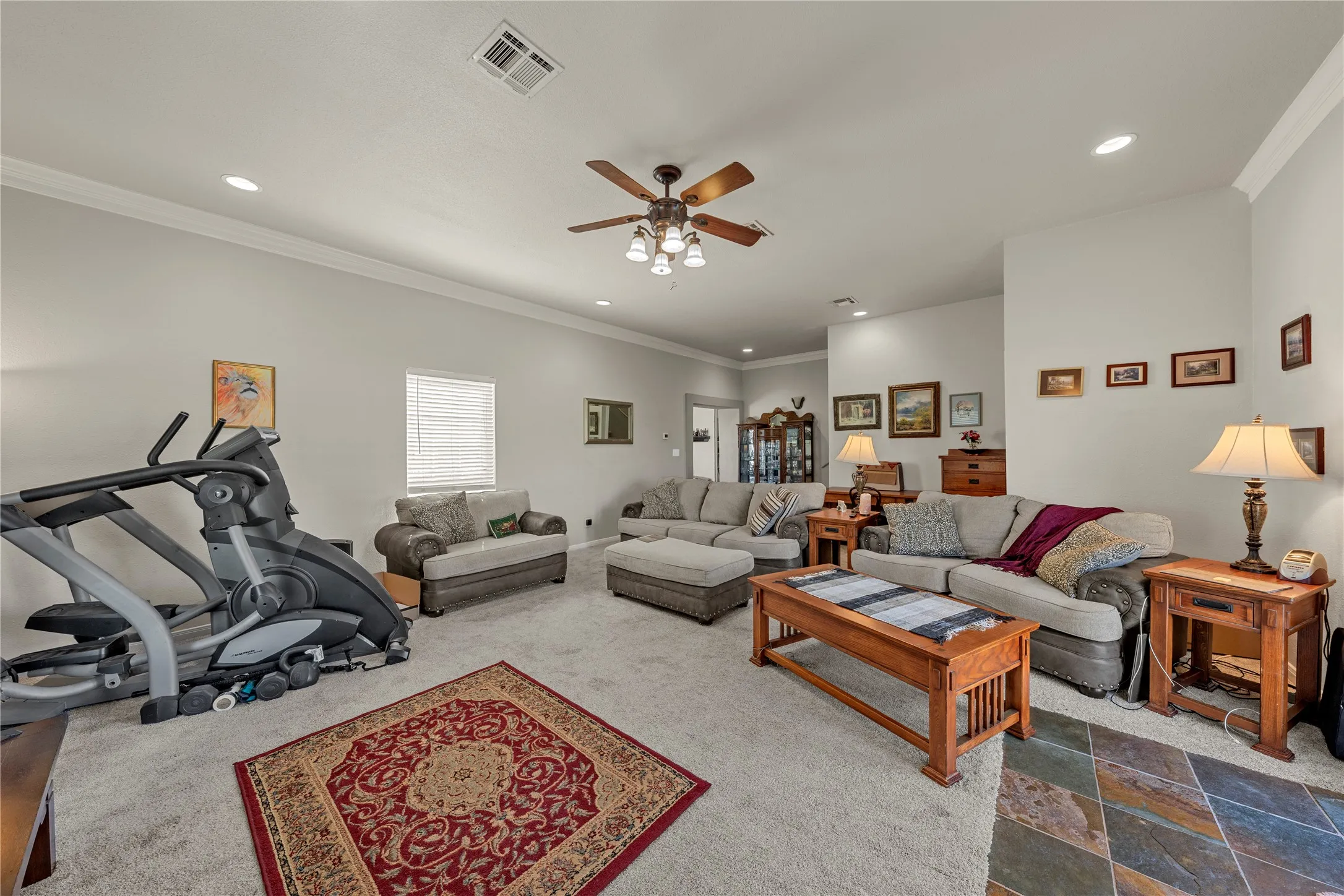 Single Family Residence For Sale in Mc Lennan County , 5330 Leroy Parkway, West, Texas 76691, 4 Bedroom, 3 Bathroom, 1 Garage spaces, 3,482 Sqft, built in 1995, mls#21288553, Real Estate Agent in West, Homes For Sale in Mc Lennan county, Homes For Sale in West, Realtor in West Texas, Real Estate Brokerage Independent Realty Texas, Luminita Cordes Realtor