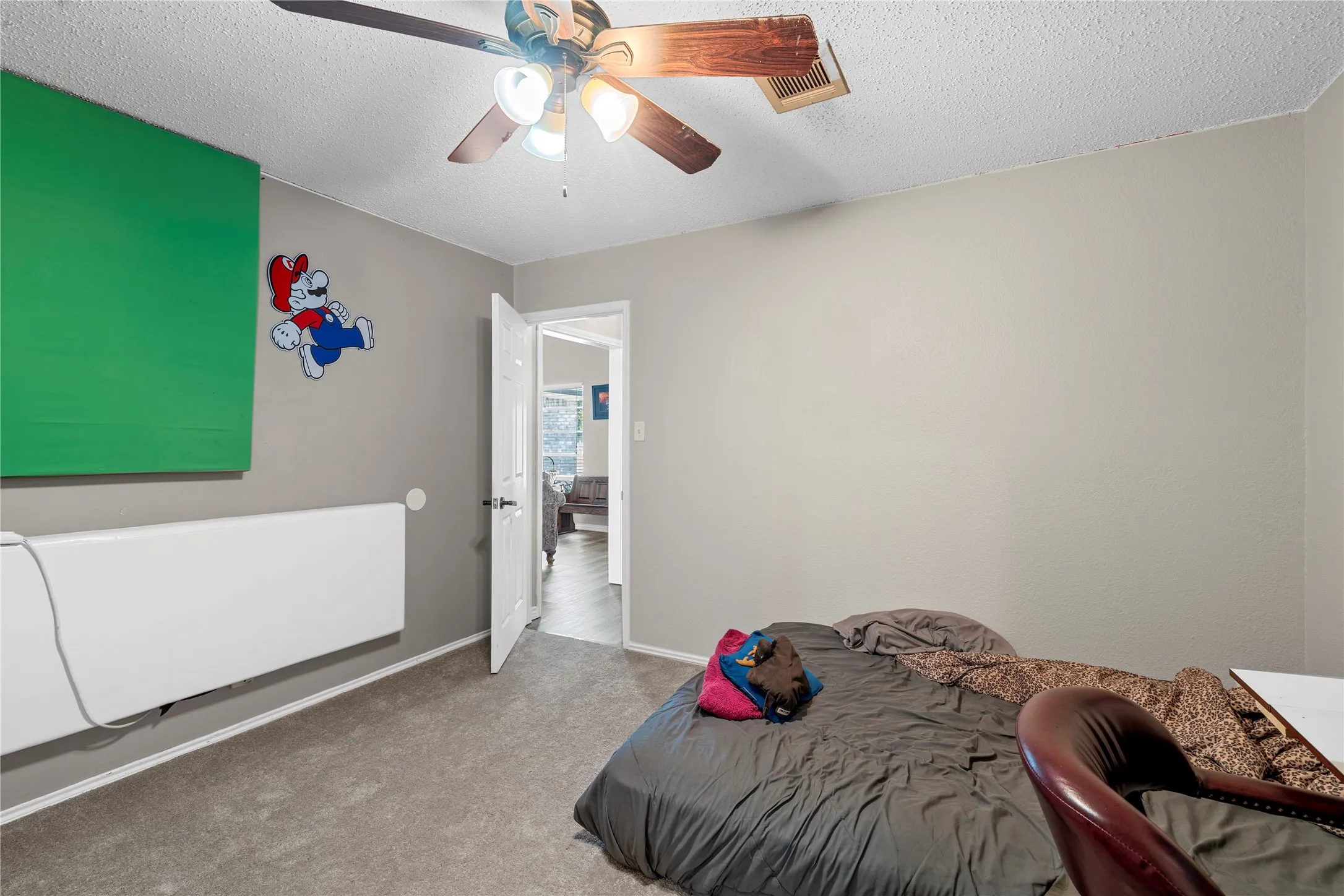 Single Family Residence For Sale in Mc Lennan County , 5330 Leroy Parkway, West, Texas 76691, 4 Bedroom, 3 Bathroom, 1 Garage spaces, 3,482 Sqft, built in 1995, mls#21288553, Real Estate Agent in West, Homes For Sale in Mc Lennan county, Homes For Sale in West, Realtor in West Texas, Real Estate Brokerage Independent Realty Texas, Luminita Cordes Realtor