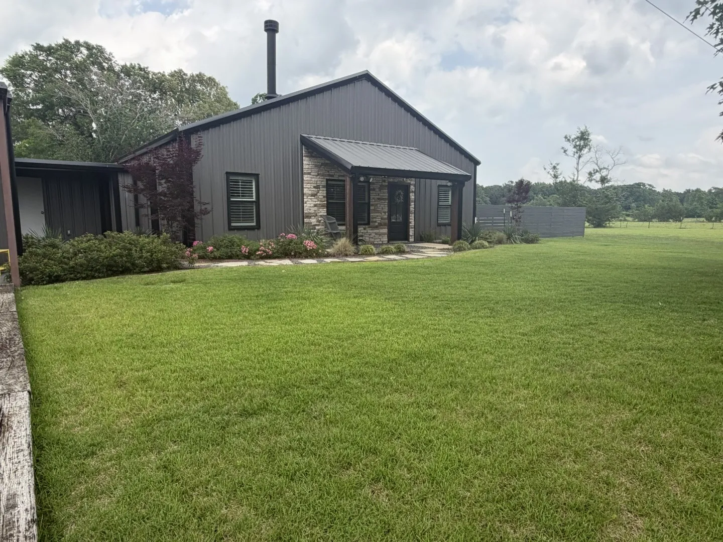 Single Family Residence For Sale in Titus County , 276 Fm 71, Mt Pleasant, Texas 75455, 3 Bedroom, 2 Bathroom, 16 Garage spaces, 1,647 Sqft, built in 2022, Price $949,900, mls#21288678, Real Estate Agent in Mt Pleasant, Homes For Sale in Titus county, Homes For Sale in Mt Pleasant, Realtor in Mt Pleasant Texas, Real Estate Brokerage Independent Realty Texas, Luminita Cordes Realtor