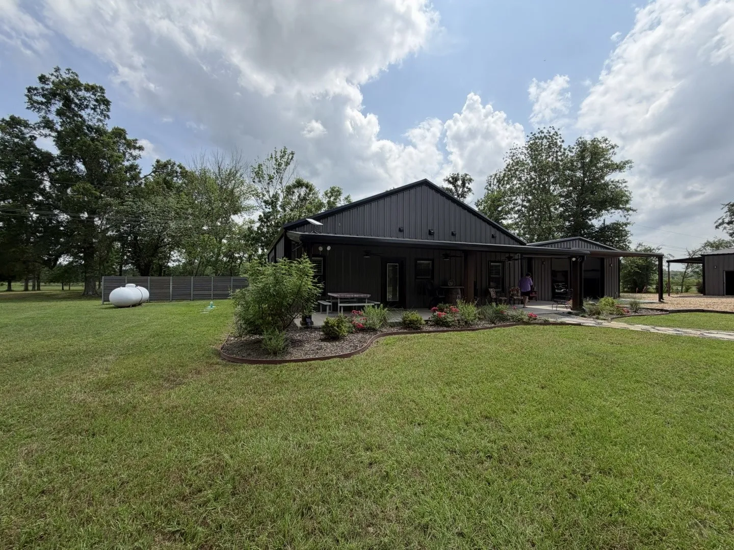 Single Family Residence For Sale in Titus County , 276 Fm 71, Mt Pleasant, Texas 75455, 3 Bedroom, 2 Bathroom, 16 Garage spaces, 1,647 Sqft, built in 2022, Price $949,900, mls#21288678, Real Estate Agent in Mt Pleasant, Homes For Sale in Titus county, Homes For Sale in Mt Pleasant, Realtor in Mt Pleasant Texas, Real Estate Brokerage Independent Realty Texas, Luminita Cordes Realtor