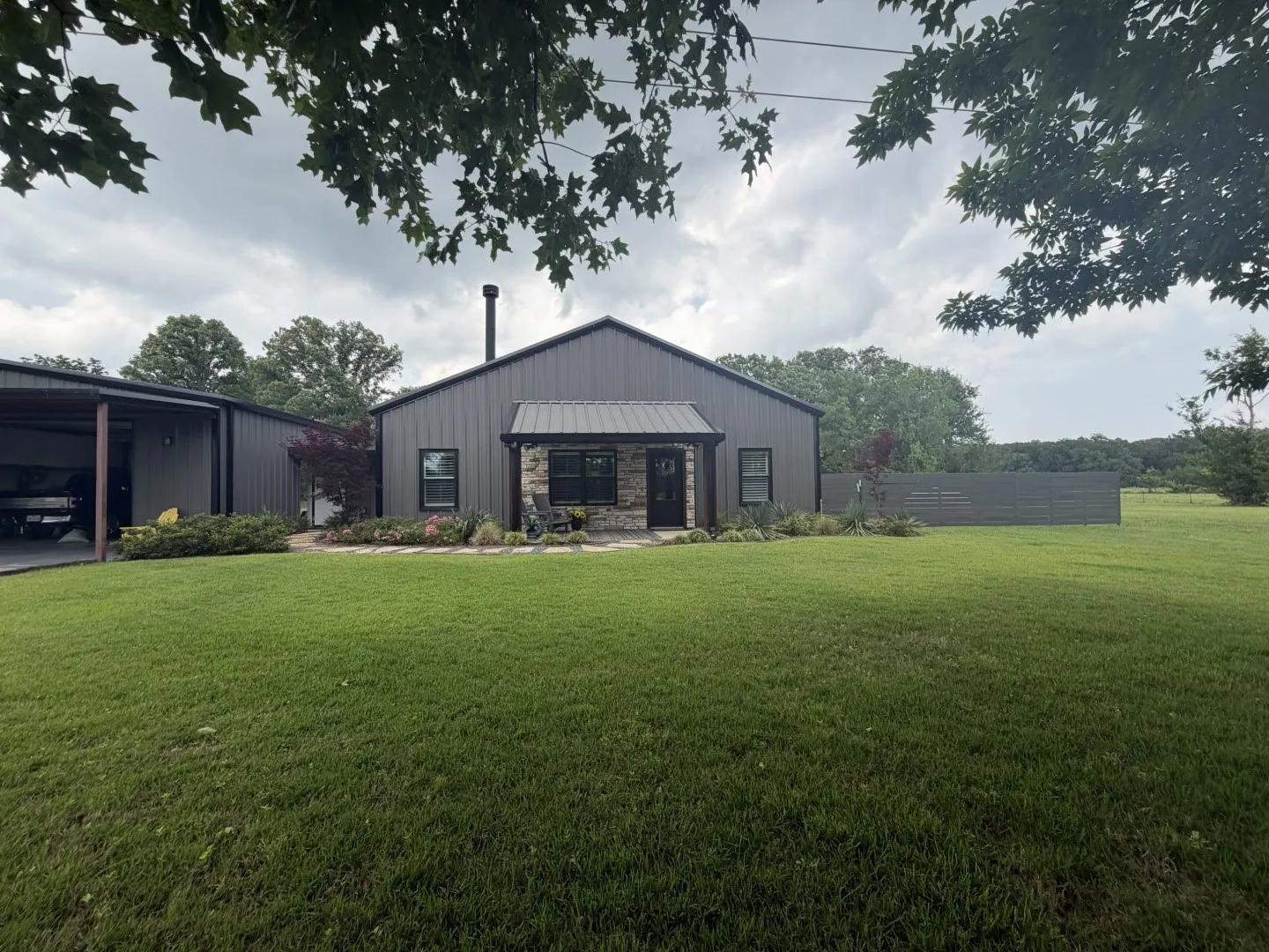 Single Family Residence For Sale in Titus County , 276 Fm 71, Mt Pleasant, Texas 75455, 3 Bedroom, 2 Bathroom, 16 Garage spaces, 1,647 Sqft, built in 2022, Price $949,900, mls#21288678, Real Estate Agent in Mt Pleasant, Homes For Sale in Titus county, Homes For Sale in Mt Pleasant, Realtor in Mt Pleasant Texas, Real Estate Brokerage Independent Realty Texas, Luminita Cordes Realtor