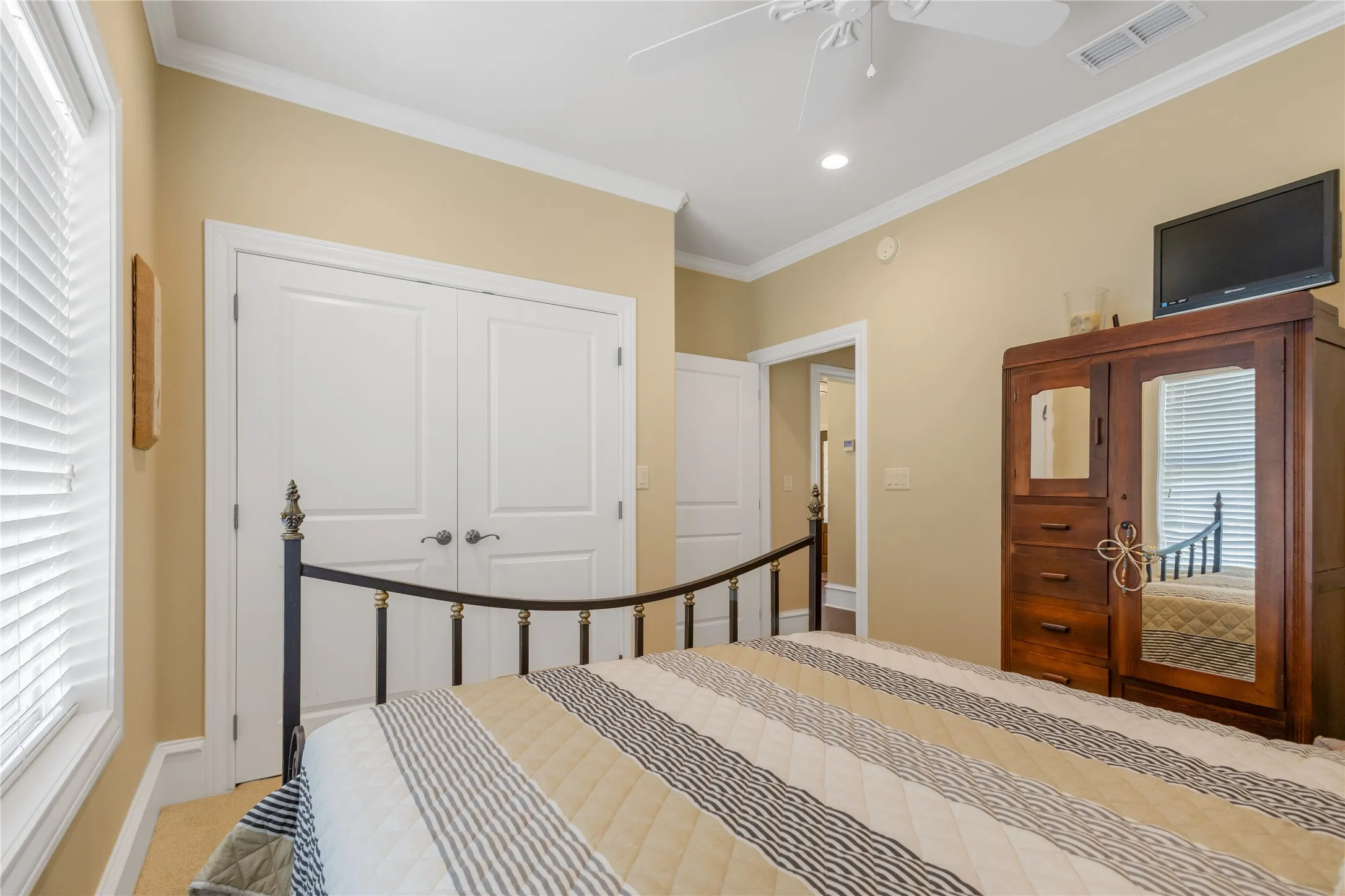 Single Family Residence For Sale in Wood County , 1250 N Highway 37, Quitman, Texas 75783, 3 Bedroom, 2 Bathroom, 2 Garage spaces, 1,915 Sqft, built in 2017, mls#21288569, Real Estate Agent in Quitman, Homes For Sale in Wood county, Homes For Sale in Quitman, Realtor in Quitman Texas, Real Estate Brokerage Independent Realty Texas, Luminita Cordes Realtor