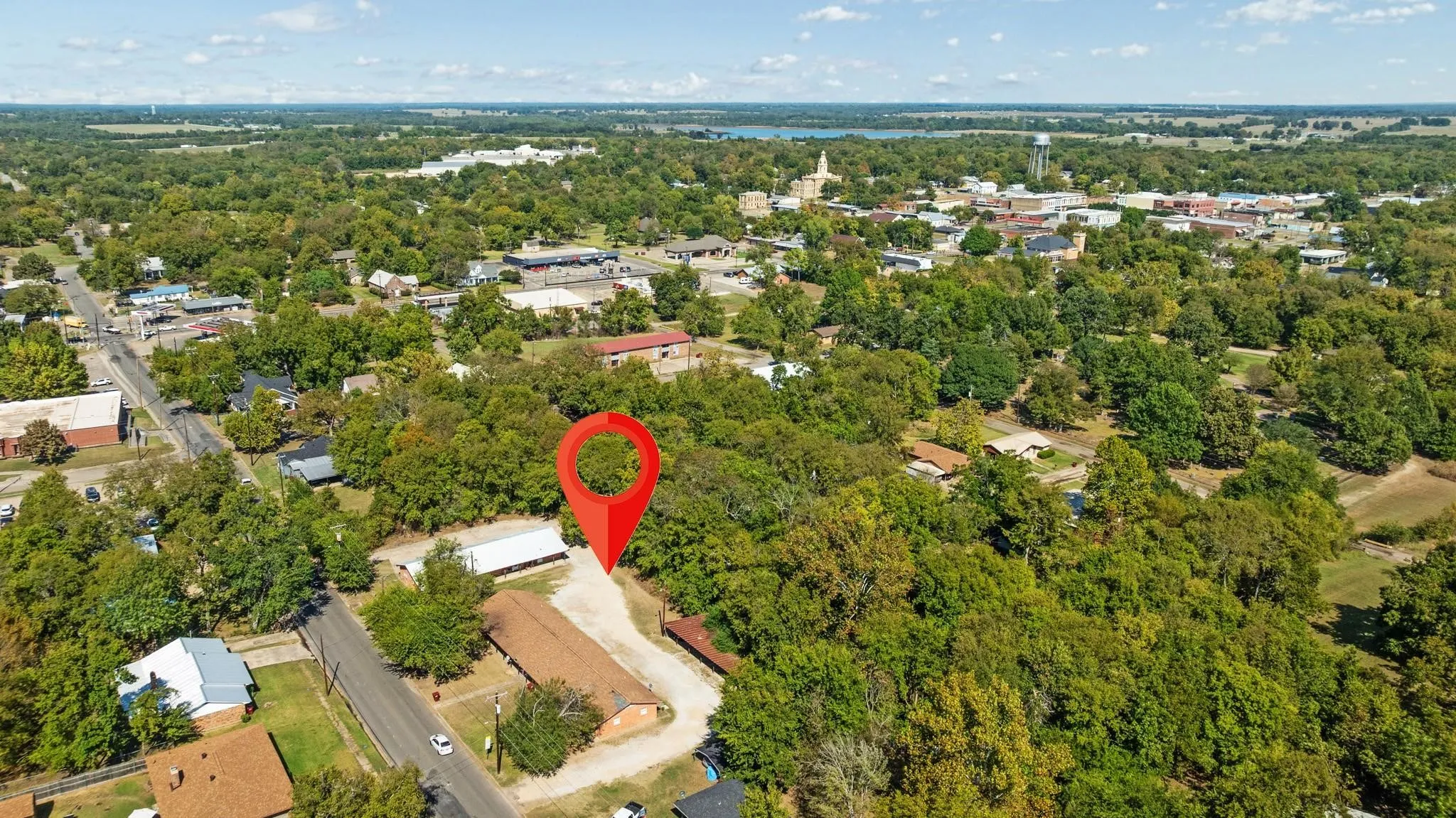 Apartment For Sale in Red River (TX) County , 401 S Donoho Street, Clarksville, Texas 75426, 10 Bedrooms, 10 Bathrooms, Garage spaces, 0 Sqft, built in 1966, Price $449,900, mls#21288688, Real Estate Agent in Clarksville, Homes For Sale in Red River (TX) county, Homes For Sale in Clarksville, Realtor in Clarksville Texas, Real Estate Brokerage Independent Realty Texas, Luminita Cordes Realtor