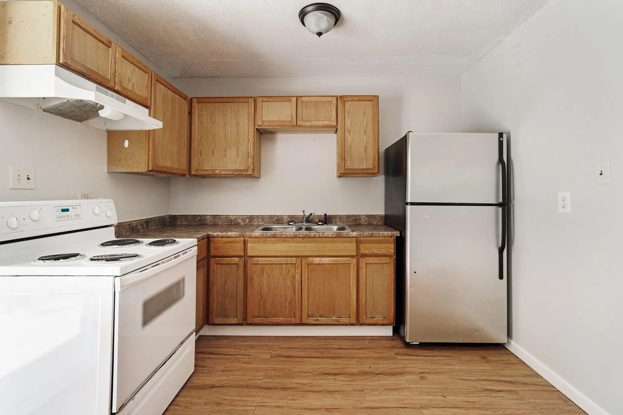 Apartment For Sale in Red River (TX) County , 401 S Donoho Street, Clarksville, Texas 75426, 10 Bedrooms, 10 Bathrooms, Garage spaces, 0 Sqft, built in 1966, Price $449,900, mls#21288688, Real Estate Agent in Clarksville, Homes For Sale in Red River (TX) county, Homes For Sale in Clarksville, Realtor in Clarksville Texas, Real Estate Brokerage Independent Realty Texas, Luminita Cordes Realtor