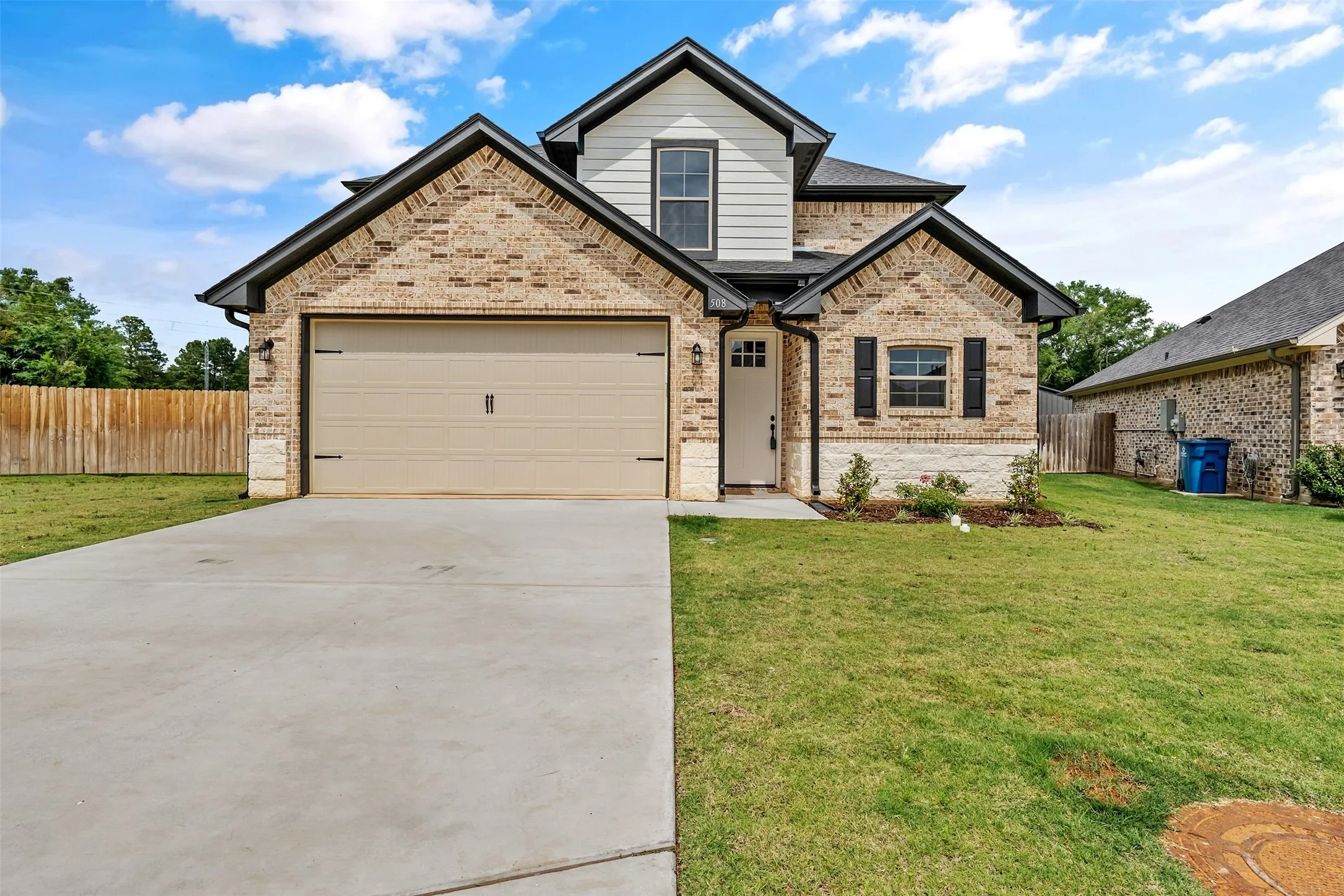 Single Family Residence For Sale in Smith County , 508 Cornerstone, Lindale, Texas 75771, 4 Bedroom, 3 Bathroom, 2 Garage spaces, 1,798 Sqft, built in 2025, Price $329,500, mls#21288670, Real Estate Agent in Lindale, Homes For Sale in Smith county, Homes For Sale in Lindale, Realtor in Lindale Texas, Real Estate Brokerage Independent Realty Texas, Luminita Cordes Realtor