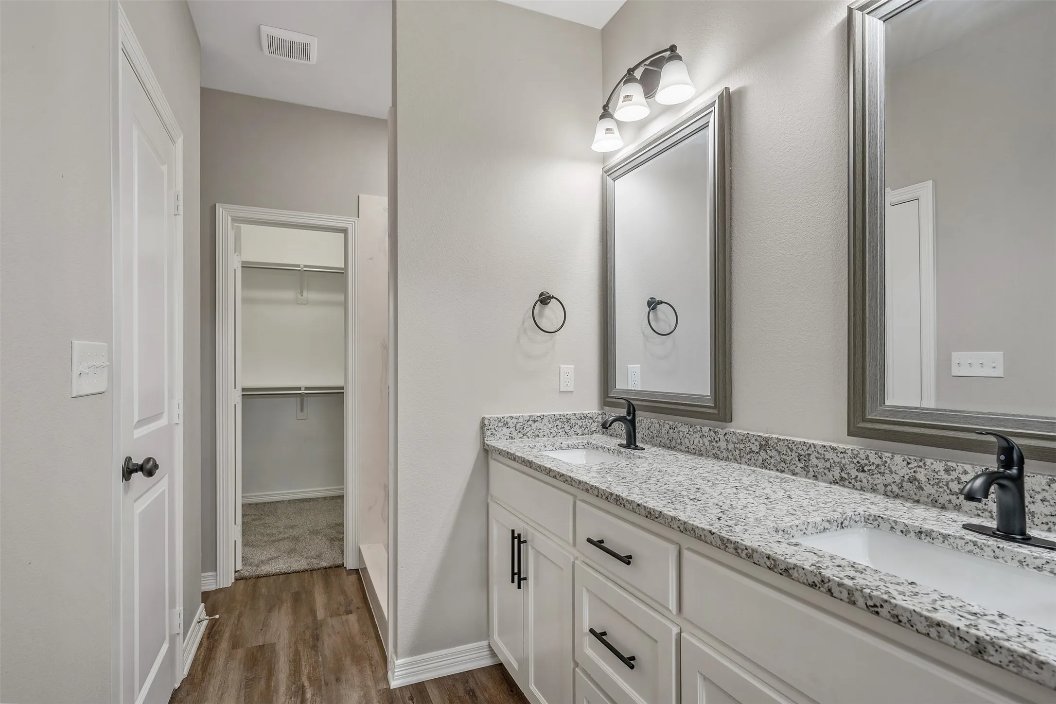Single Family Residence For Sale in Smith County , 508 Cornerstone, Lindale, Texas 75771, 4 Bedroom, 3 Bathroom, 2 Garage spaces, 1,798 Sqft, built in 2025, Price $329,500, mls#21288670, Real Estate Agent in Lindale, Homes For Sale in Smith county, Homes For Sale in Lindale, Realtor in Lindale Texas, Real Estate Brokerage Independent Realty Texas, Luminita Cordes Realtor