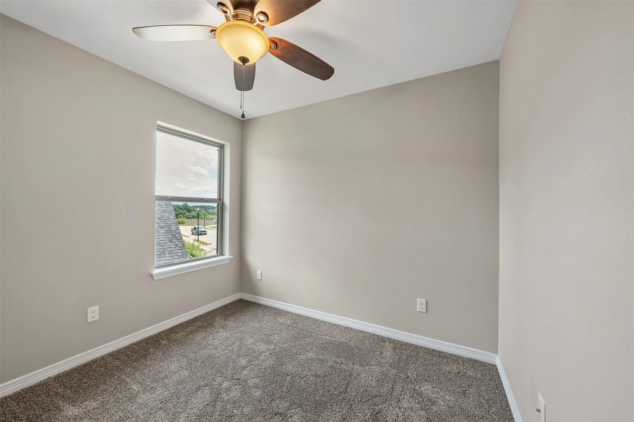 Single Family Residence For Sale in Smith County , 508 Cornerstone, Lindale, Texas 75771, 4 Bedroom, 3 Bathroom, 2 Garage spaces, 1,798 Sqft, built in 2025, Price $329,500, mls#21288670, Real Estate Agent in Lindale, Homes For Sale in Smith county, Homes For Sale in Lindale, Realtor in Lindale Texas, Real Estate Brokerage Independent Realty Texas, Luminita Cordes Realtor