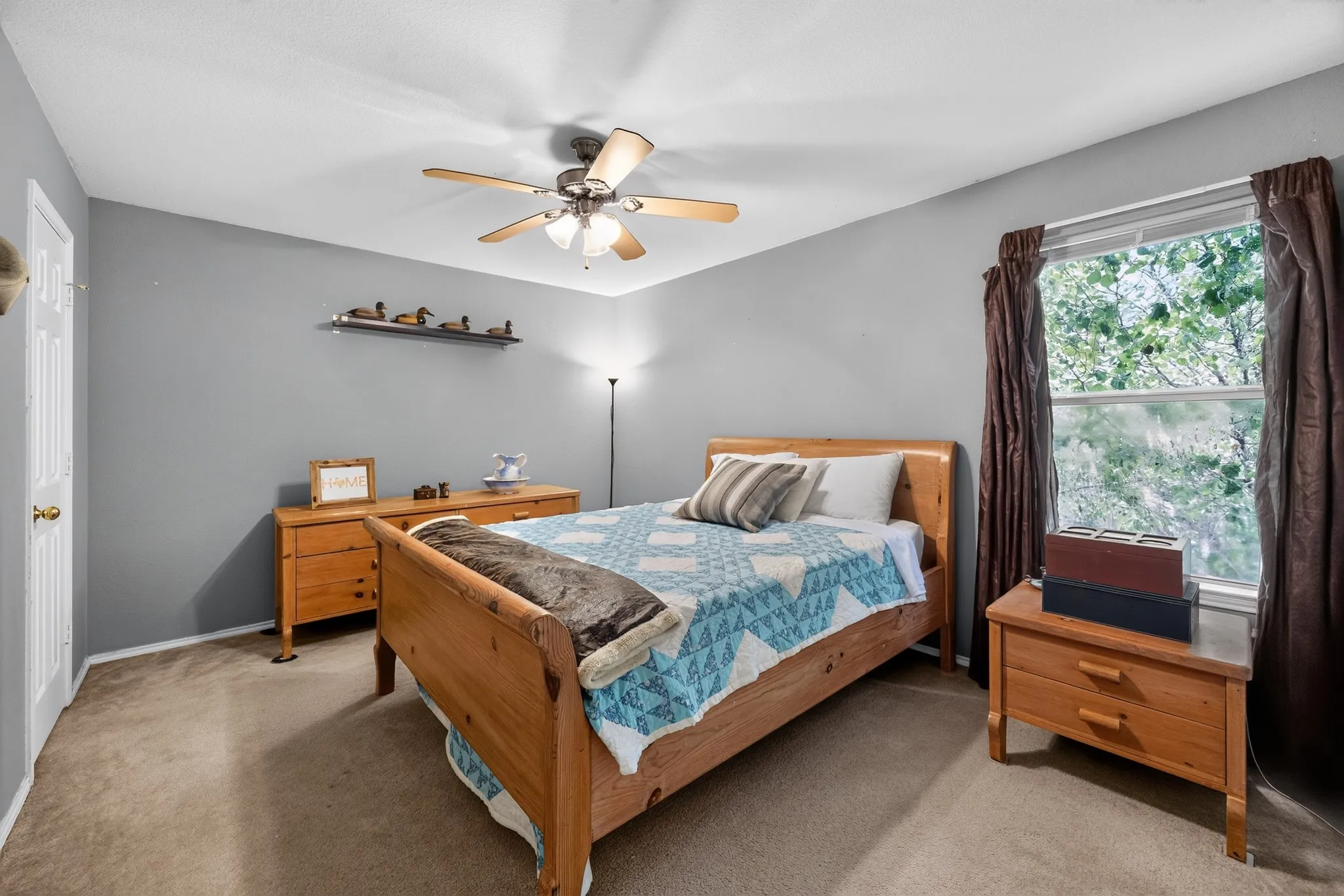 Single Family Residence For Sale in Dallas County , 10610 Gleneagles Lane, Rowlett, Texas 75089, 4 Bedrooms, 3 Bathrooms, 2 Garage spaces, 2,526 Sqft, built in 2001, Price $370,000, mls#21288700, Real Estate Agent in Rowlett, Homes For Sale in Dallas county, Homes For Sale in Rowlett, Realtor in Rowlett Texas, Real Estate Brokerage Independent Realty Texas, Luminita Cordes Realtor