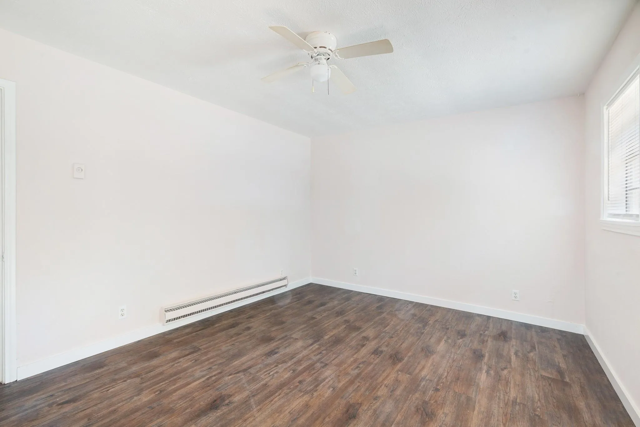 For Sale in Red River (TX) County , 700 S Donoho Street 700, 702, 704, 706, 708, Clarksville, Texas 75426, 5 Bedrooms, 1 Bathroom, Garage spaces, 0 Sqft, built in 1969, Price $249,900, mls#21288721, Real Estate Agent in Clarksville, Homes For Sale in Red River (TX) county, Homes For Sale in Clarksville, Realtor in Clarksville Texas, Real Estate Brokerage Independent Realty Texas, Luminita Cordes Realtor