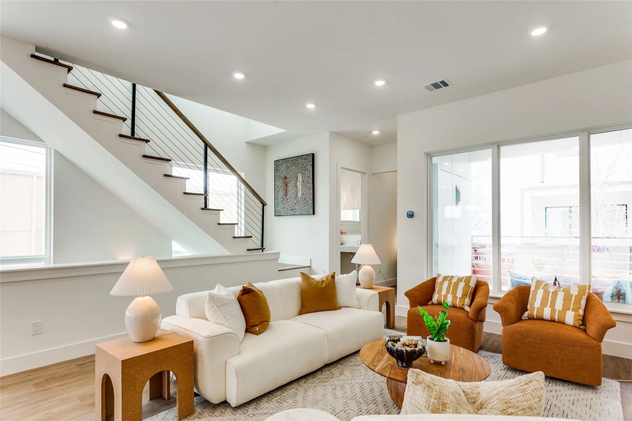 Townhouse For Rent in Tarrant County , 345 College Avenue, Fort Worth, Texas 76104, 2 Bedroom, 3 Bathroom, 2 Garage spaces, 2,020 Sqft, built in 2026, mls#21277804, Real Estate Agent in Fort Worth, Homes For Rent in Tarrant county, Homes For Rent in Fort Worth, Realtor in Fort Worth Texas, Real Estate Brokerage Independent Realty Texas, Luminita Cordes Realtor