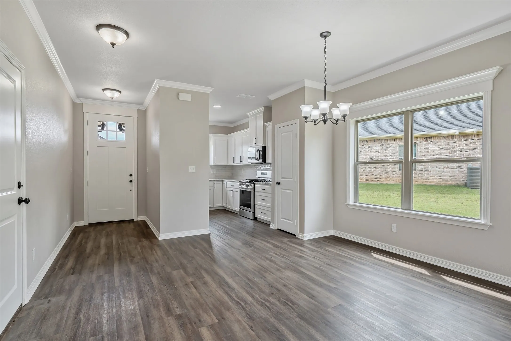 Single Family Residence For Sale in Smith County , 504 Cornerstone, Lindale, Texas 75771, 4 Bedroom, 3 Bathroom, 2 Garage spaces, 1,798 Sqft, built in 2025, mls#21288704, Real Estate Agent in Lindale, Homes For Sale in Smith county, Homes For Sale in Lindale, Realtor in Lindale Texas, Real Estate Brokerage Independent Realty Texas, Luminita Cordes Realtor