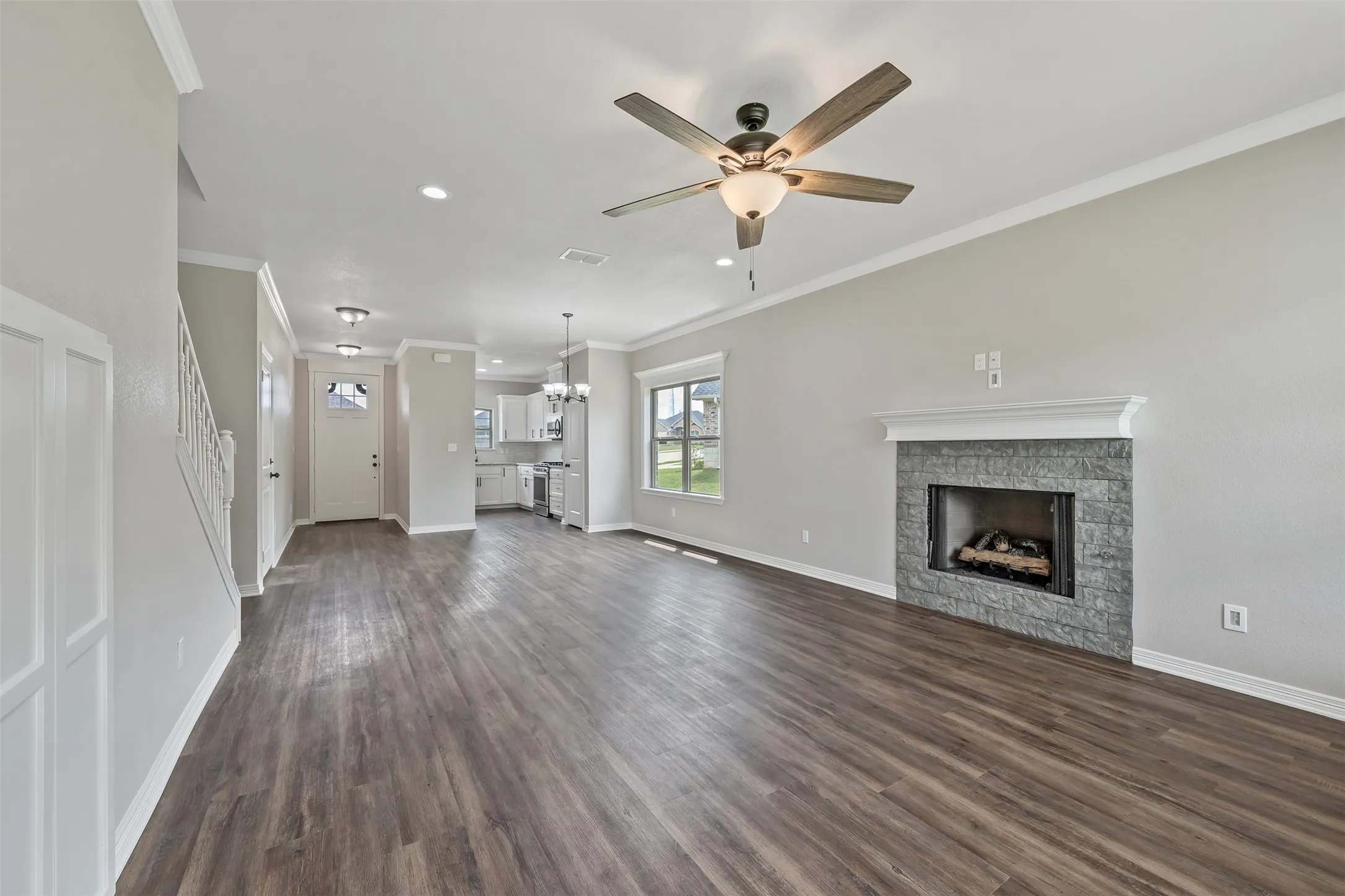 Single Family Residence For Sale in Smith County , 504 Cornerstone, Lindale, Texas 75771, 4 Bedroom, 3 Bathroom, 2 Garage spaces, 1,798 Sqft, built in 2025, mls#21288704, Real Estate Agent in Lindale, Homes For Sale in Smith county, Homes For Sale in Lindale, Realtor in Lindale Texas, Real Estate Brokerage Independent Realty Texas, Luminita Cordes Realtor