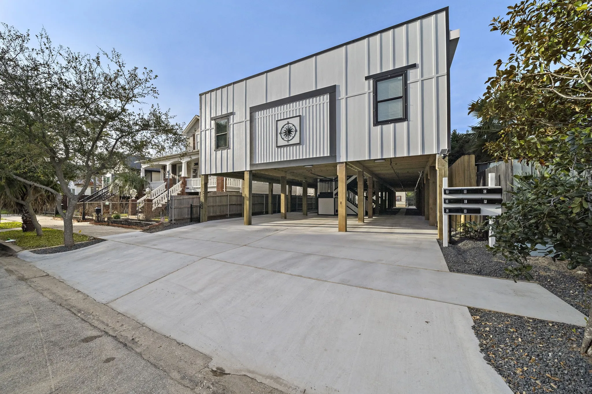 For Sale in Galveston County , 808 Sealy Avenue, Galveston, Texas 77550, 8 Bedroom, 8 Bathroom, Garage spaces, 0 Sqft, built in 2023, mls#21288717, Real Estate Agent in Galveston, Homes For Sale in Galveston county, Homes For Sale in Galveston, Realtor in Galveston Texas, Real Estate Brokerage Independent Realty Texas, Luminita Cordes Realtor