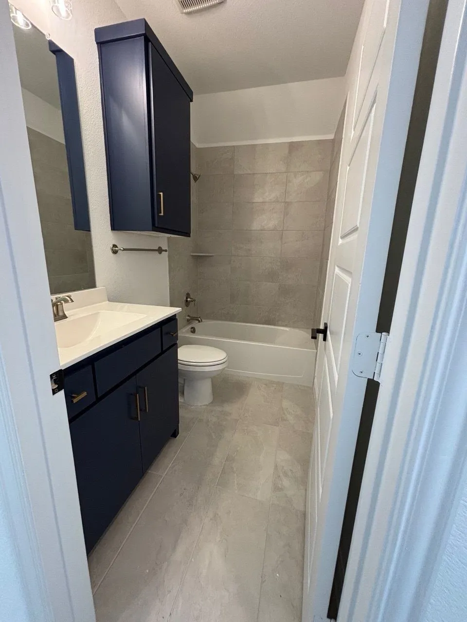 Single Family Residence For Sale in Collin County , 11828 Micato Road, Frisco, Texas 75035, 4 Bedrooms, 4 Bathrooms, 2 Garage spaces, 3,365 Sqft, built in 2025, Price $835,000, mls#21262403, Real Estate Agent in Frisco, Homes For Sale in Collin county, Homes For Sale in Frisco, Realtor in Frisco Texas, Real Estate Brokerage Independent Realty Texas, Luminita Cordes Realtor