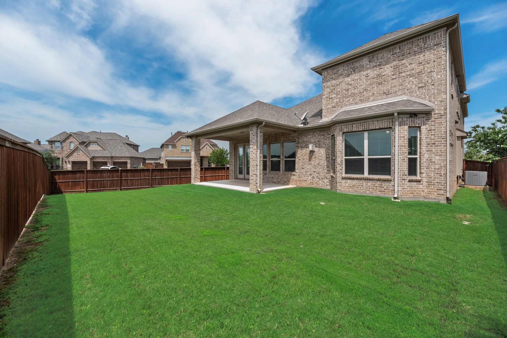 Single Family Residence For Sale in Denton County , 1900 Monahan Drive, Lantana, Texas 76226, 5 Bedroom, 4 Bathroom, 2 Garage spaces, 3,409 Sqft, built in 2019, mls#21288220, Real Estate Agent in Lantana, Homes For Sale in Denton county, Homes For Sale in Lantana, Realtor in Lantana Texas, Real Estate Brokerage Independent Realty Texas, Luminita Cordes Realtor