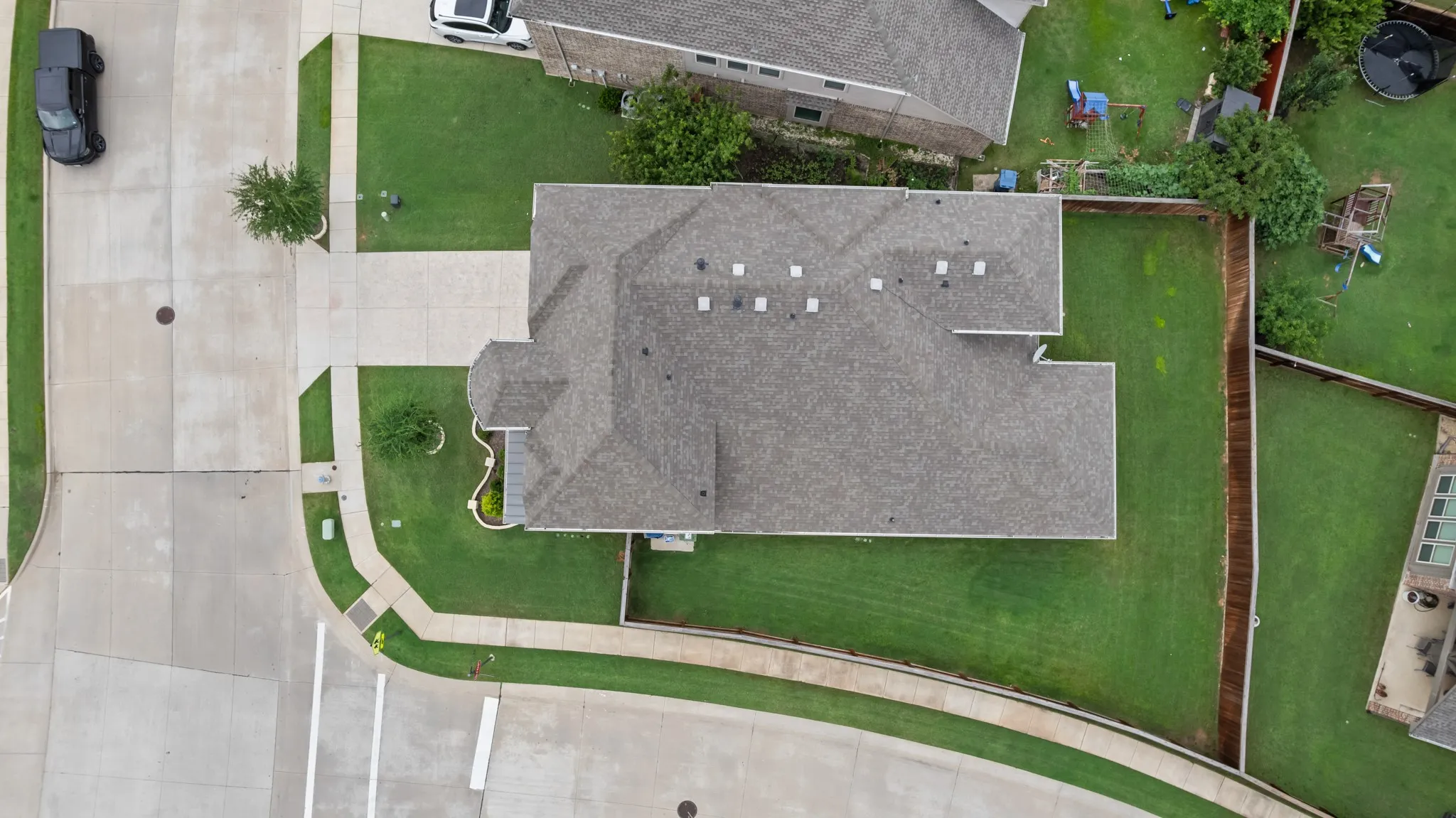 Single Family Residence For Sale in Denton County , 1900 Monahan Drive, Lantana, Texas 76226, 5 Bedroom, 4 Bathroom, 2 Garage spaces, 3,409 Sqft, built in 2019, mls#21288220, Real Estate Agent in Lantana, Homes For Sale in Denton county, Homes For Sale in Lantana, Realtor in Lantana Texas, Real Estate Brokerage Independent Realty Texas, Luminita Cordes Realtor