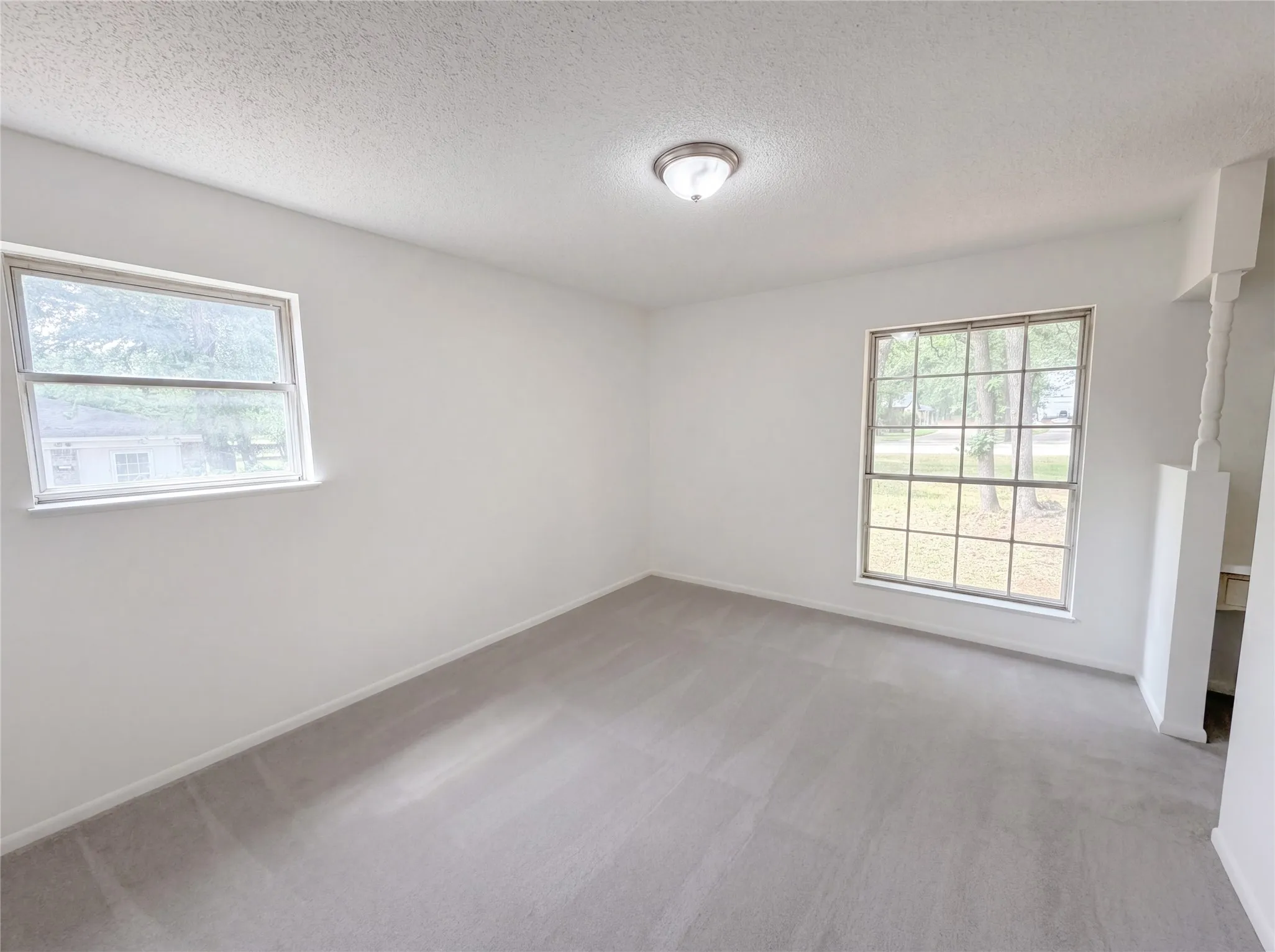 Single Family Residence For Sale in Johnson County , 1014 Yvonne Drive, Joshua, Texas 76058, 3 Bedroom, 3 Bathroom, 4 Garage spaces, 2,237 Sqft, built in 1974, mls#21280003, Real Estate Agent in Joshua, Homes For Sale in Johnson county, Homes For Sale in Joshua, Realtor in Joshua Texas, Real Estate Brokerage Independent Realty Texas, Luminita Cordes Realtor