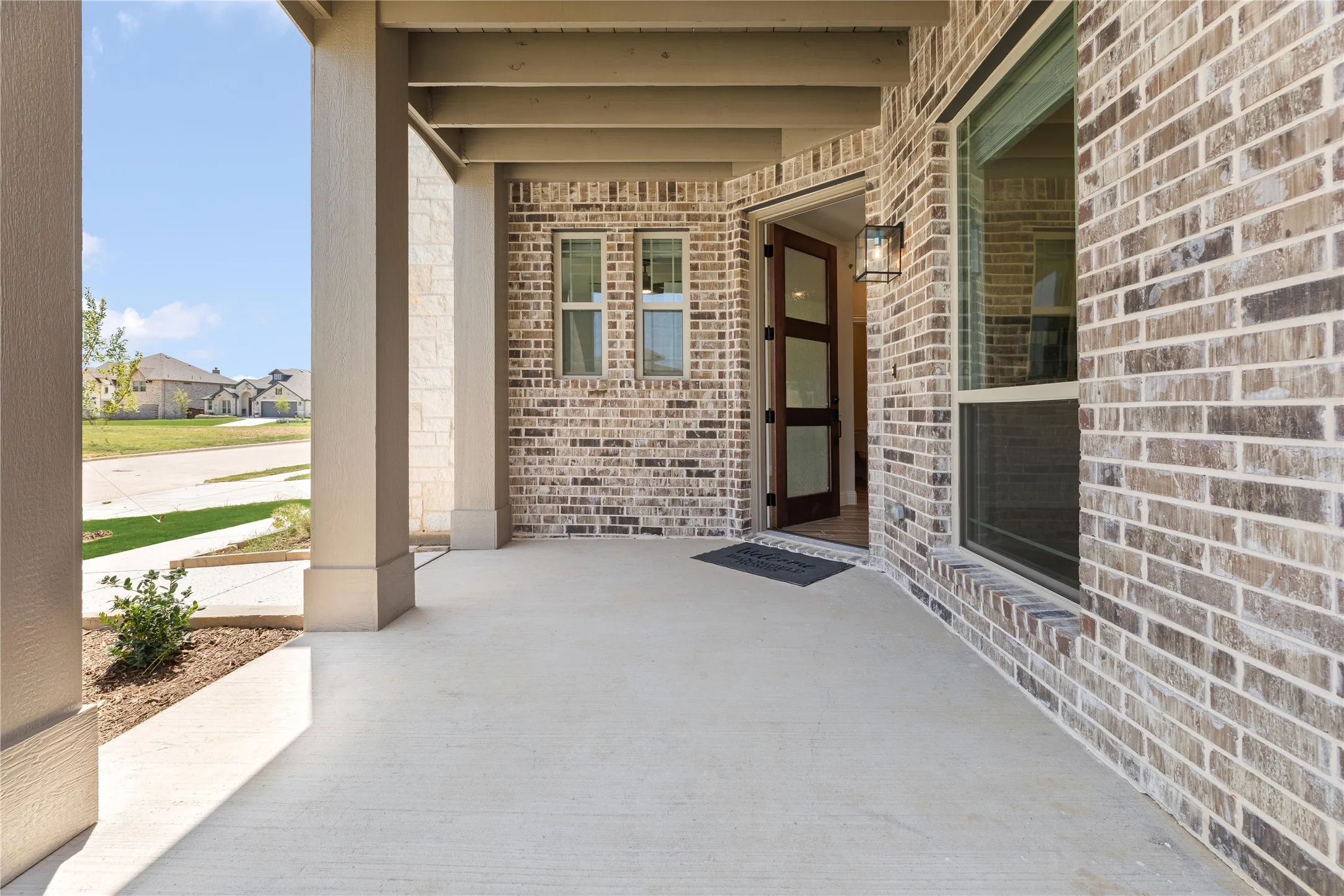 Single Family Residence For Sale in Johnson County , 708 Condor Street, Joshua, Texas 76058, 4 Bedroom, 4 Bathroom, 2 Garage spaces, 3,187 Sqft, built in 2025, mls#21288762, Real Estate Agent in Joshua, Homes For Sale in Johnson county, Homes For Sale in Joshua, Realtor in Joshua Texas, Real Estate Brokerage Independent Realty Texas, Luminita Cordes Realtor