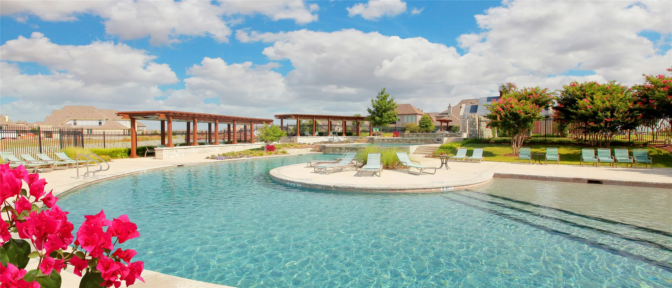 Single Family Residence For Sale in Denton County , 8255 Lindsay Gardens, The Colony, Texas 75056, 4 Bedroom, 4 Bathroom, 2 Garage spaces, 3,341 Sqft, built in 2011, mls#21288427, Real Estate Agent in The Colony, Homes For Sale in Denton county, Homes For Sale in The Colony, Realtor in The Colony Texas, Real Estate Brokerage Independent Realty Texas, Luminita Cordes Realtor