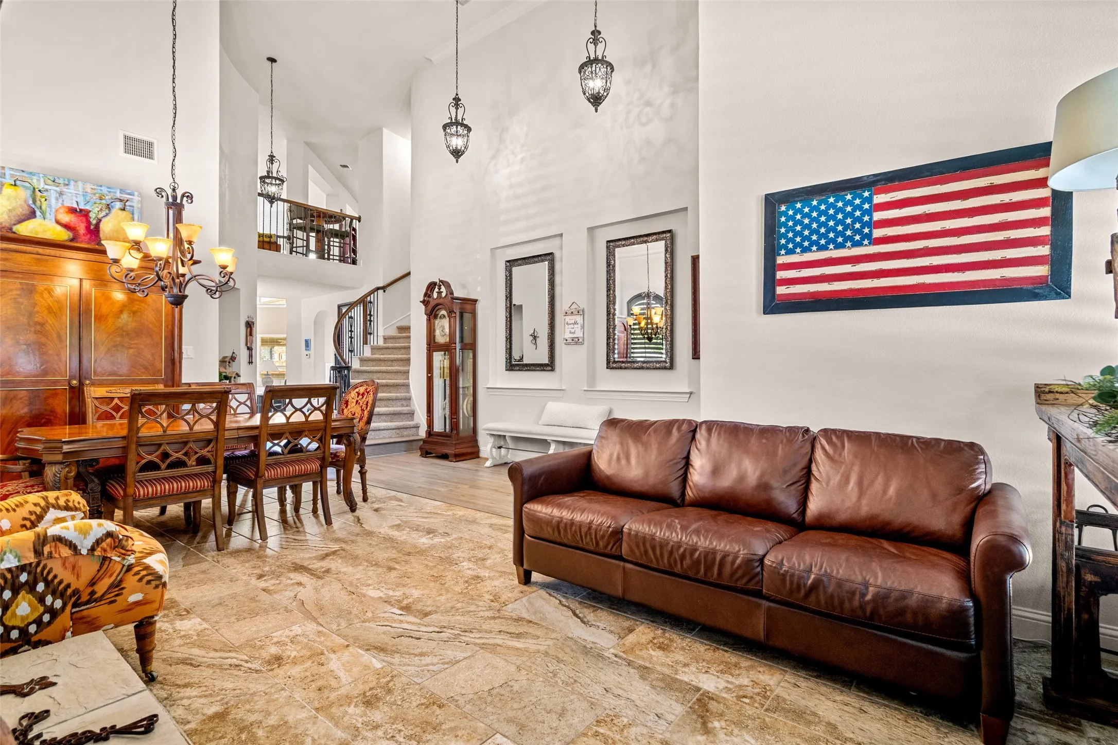 Single Family Residence For Sale in Denton County , 8255 Lindsay Gardens, The Colony, Texas 75056, 4 Bedroom, 4 Bathroom, 2 Garage spaces, 3,341 Sqft, built in 2011, mls#21288427, Real Estate Agent in The Colony, Homes For Sale in Denton county, Homes For Sale in The Colony, Realtor in The Colony Texas, Real Estate Brokerage Independent Realty Texas, Luminita Cordes Realtor