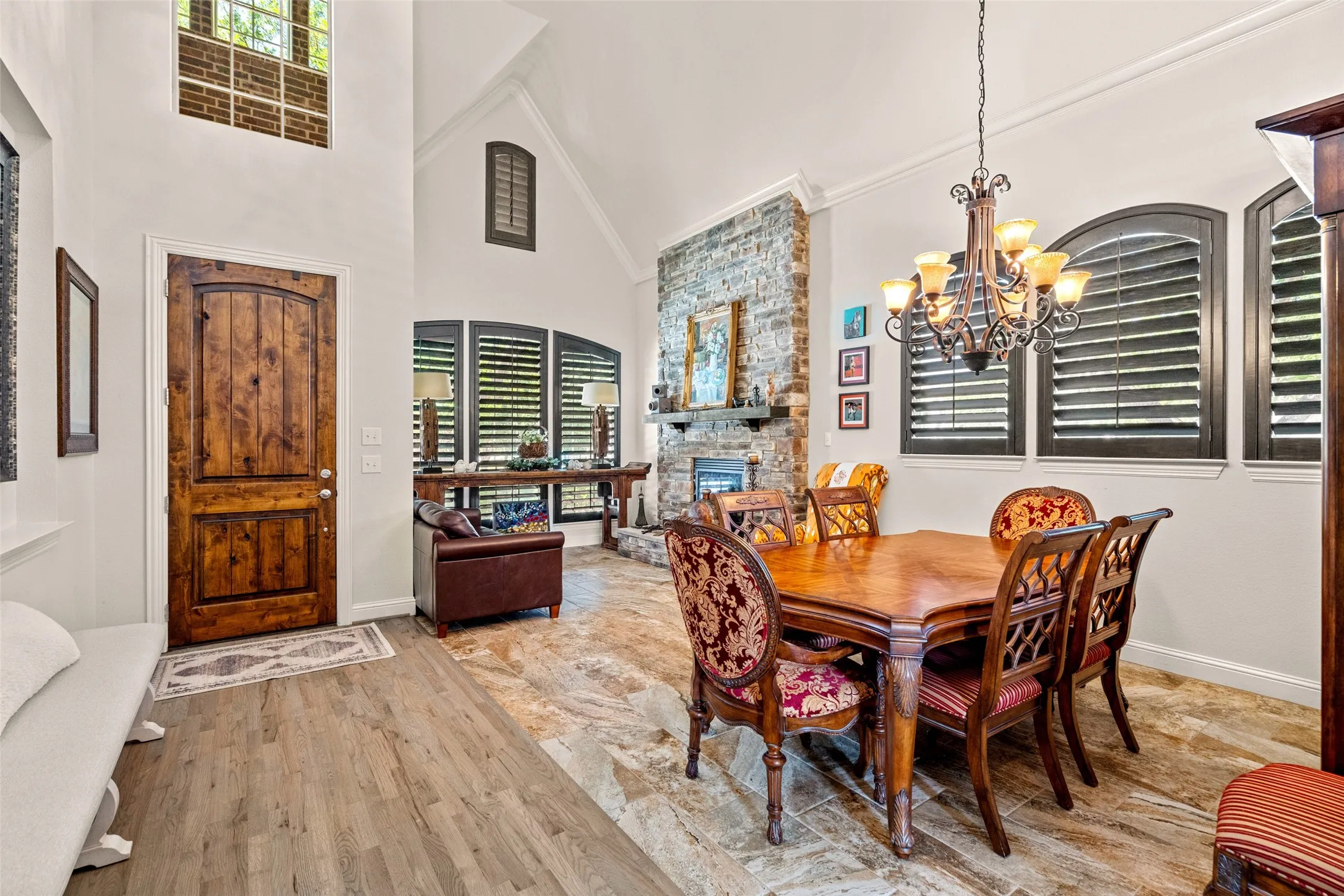 Single Family Residence For Sale in Denton County , 8255 Lindsay Gardens, The Colony, Texas 75056, 4 Bedroom, 4 Bathroom, 2 Garage spaces, 3,341 Sqft, built in 2011, mls#21288427, Real Estate Agent in The Colony, Homes For Sale in Denton county, Homes For Sale in The Colony, Realtor in The Colony Texas, Real Estate Brokerage Independent Realty Texas, Luminita Cordes Realtor