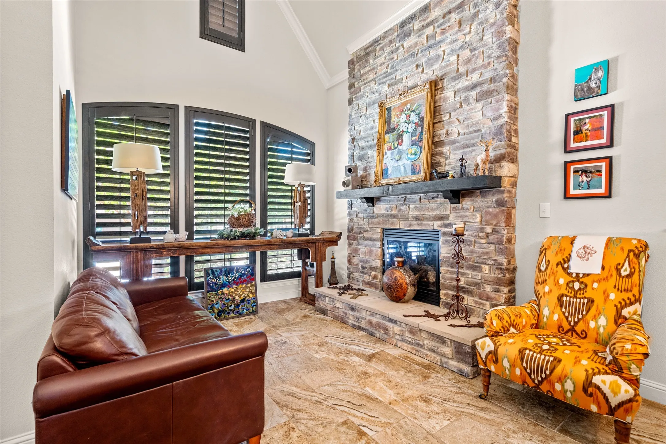 Single Family Residence For Sale in Denton County , 8255 Lindsay Gardens, The Colony, Texas 75056, 4 Bedroom, 4 Bathroom, 2 Garage spaces, 3,341 Sqft, built in 2011, mls#21288427, Real Estate Agent in The Colony, Homes For Sale in Denton county, Homes For Sale in The Colony, Realtor in The Colony Texas, Real Estate Brokerage Independent Realty Texas, Luminita Cordes Realtor