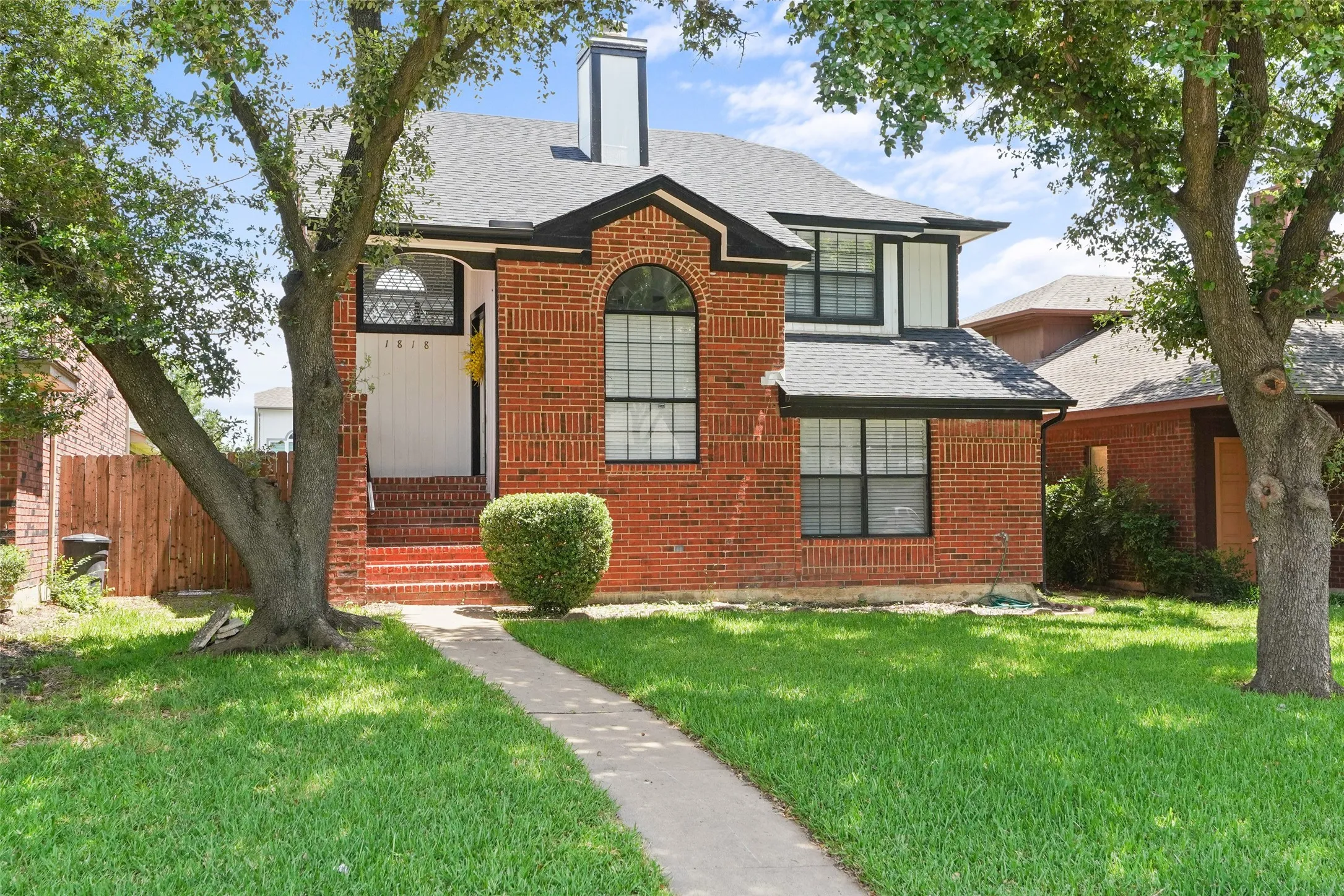 Welcome to 1818 Cordova Dr. Mesquite TX