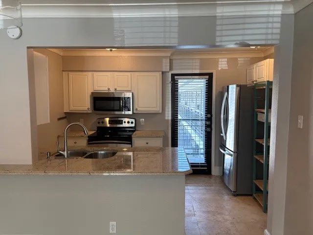 Condominium For Rent in Dallas County , 10119 Regal Park Lane 205, Dallas, Texas 75230, 2 Bedroom, 2 Bathroom, Garage spaces, 949 Sqft, built in 1964, mls#21288695, Real Estate Agent in Dallas, Homes For Rent in Dallas county, Homes For Rent in Dallas, Realtor in Dallas Texas, Real Estate Brokerage Independent Realty Texas, Luminita Cordes Realtor