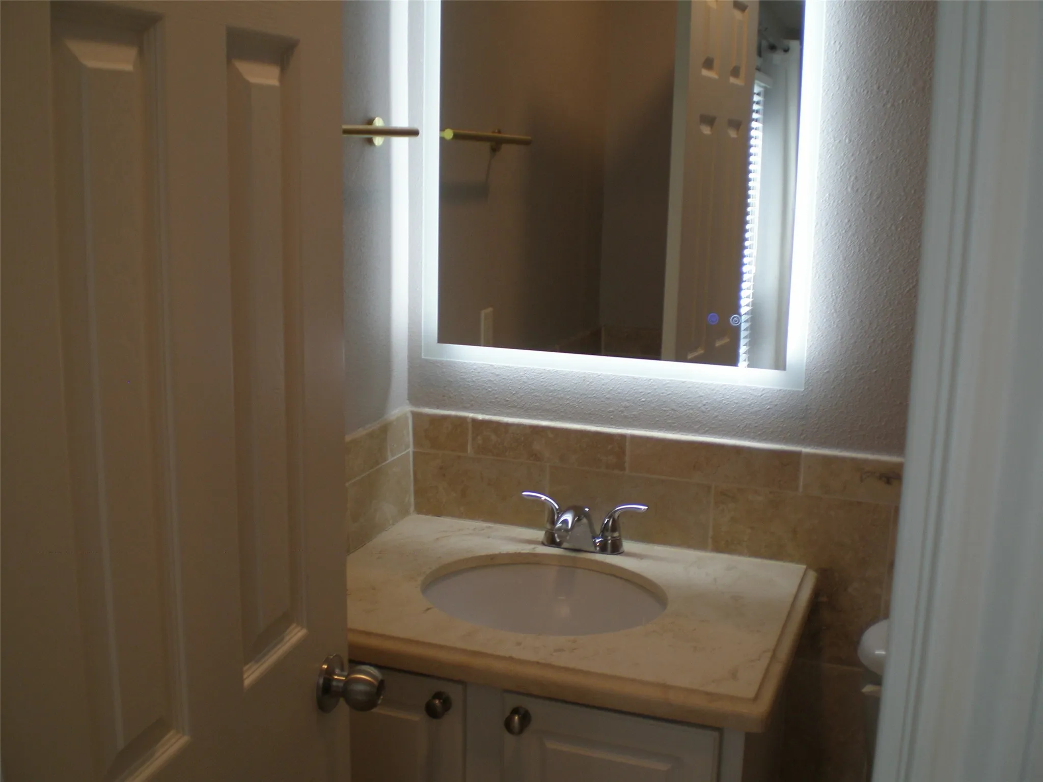 Condominium For Rent in Dallas County , 10119 Regal Park Lane 205, Dallas, Texas 75230, 2 Bedroom, 2 Bathroom, Garage spaces, 949 Sqft, built in 1964, mls#21288695, Real Estate Agent in Dallas, Homes For Rent in Dallas county, Homes For Rent in Dallas, Realtor in Dallas Texas, Real Estate Brokerage Independent Realty Texas, Luminita Cordes Realtor