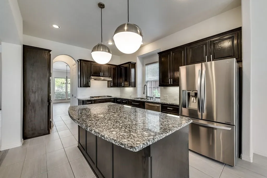 Single Family Residence For Rent in Denton County , 2992 Brianna Drive, Frisco, Texas 75033, 5 Bedrooms, 4 Bathrooms, 2 Garage spaces, 3,580 Sqft, built in 2015, Price $3,850, mls#21288601, Real Estate Agent in Frisco, Homes For Rent in Denton county, Homes For Rent in Frisco, Realtor in Frisco Texas, Real Estate Brokerage Independent Realty Texas, Luminita Cordes Realtor