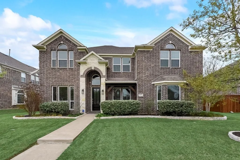 Single Family Residence For Rent in Denton County , 2992 Brianna Drive, Frisco, Texas 75033, 5 Bedrooms, 4 Bathrooms, 2 Garage spaces, 3,580 Sqft, built in 2015, Price $3,850, mls#21288601, Real Estate Agent in Frisco, Homes For Rent in Denton county, Homes For Rent in Frisco, Realtor in Frisco Texas, Real Estate Brokerage Independent Realty Texas, Luminita Cordes Realtor