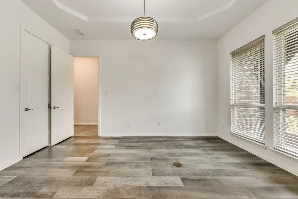Single Family Residence For Rent in Denton County , 2992 Brianna Drive, Frisco, Texas 75033, 5 Bedrooms, 4 Bathrooms, 2 Garage spaces, 3,580 Sqft, built in 2015, Price $3,850, mls#21288601, Real Estate Agent in Frisco, Homes For Rent in Denton county, Homes For Rent in Frisco, Realtor in Frisco Texas, Real Estate Brokerage Independent Realty Texas, Luminita Cordes Realtor