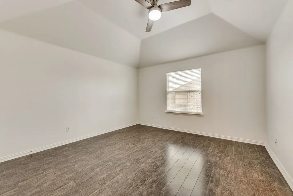 Single Family Residence For Rent in Denton County , 2992 Brianna Drive, Frisco, Texas 75033, 5 Bedrooms, 4 Bathrooms, 2 Garage spaces, 3,580 Sqft, built in 2015, Price $3,850, mls#21288601, Real Estate Agent in Frisco, Homes For Rent in Denton county, Homes For Rent in Frisco, Realtor in Frisco Texas, Real Estate Brokerage Independent Realty Texas, Luminita Cordes Realtor