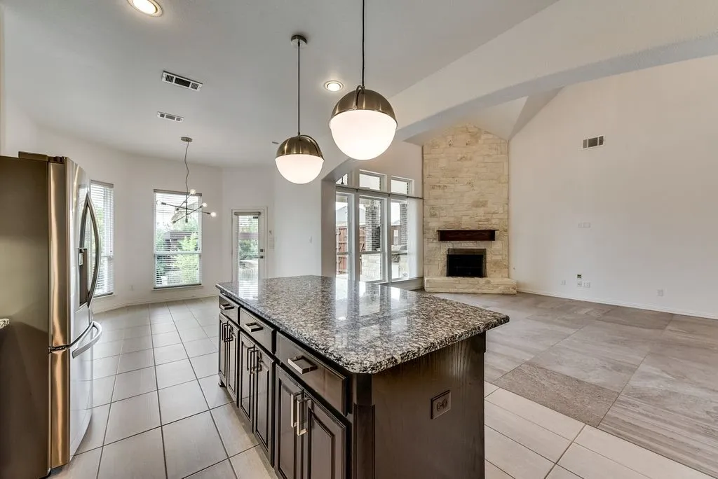Single Family Residence For Rent in Denton County , 2992 Brianna Drive, Frisco, Texas 75033, 5 Bedrooms, 4 Bathrooms, 2 Garage spaces, 3,580 Sqft, built in 2015, Price $3,850, mls#21288601, Real Estate Agent in Frisco, Homes For Rent in Denton county, Homes For Rent in Frisco, Realtor in Frisco Texas, Real Estate Brokerage Independent Realty Texas, Luminita Cordes Realtor