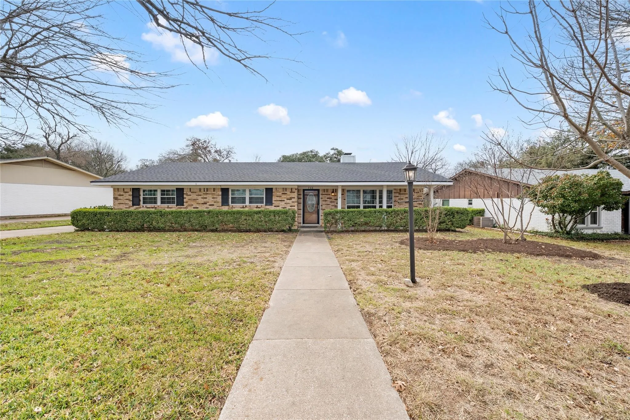 Single Family Residence For Sale in Mc Lennan County , 740 Wedgewood Drive, Woodway, Texas 76712, 3 Bedroom, 2 Bathroom, Garage spaces, 2,176 Sqft, built in 1969, mls#21288847, Real Estate Agent in Woodway, Homes For Sale in Mc Lennan county, Homes For Sale in Woodway, Realtor in Woodway Texas, Real Estate Brokerage Independent Realty Texas, Luminita Cordes Realtor