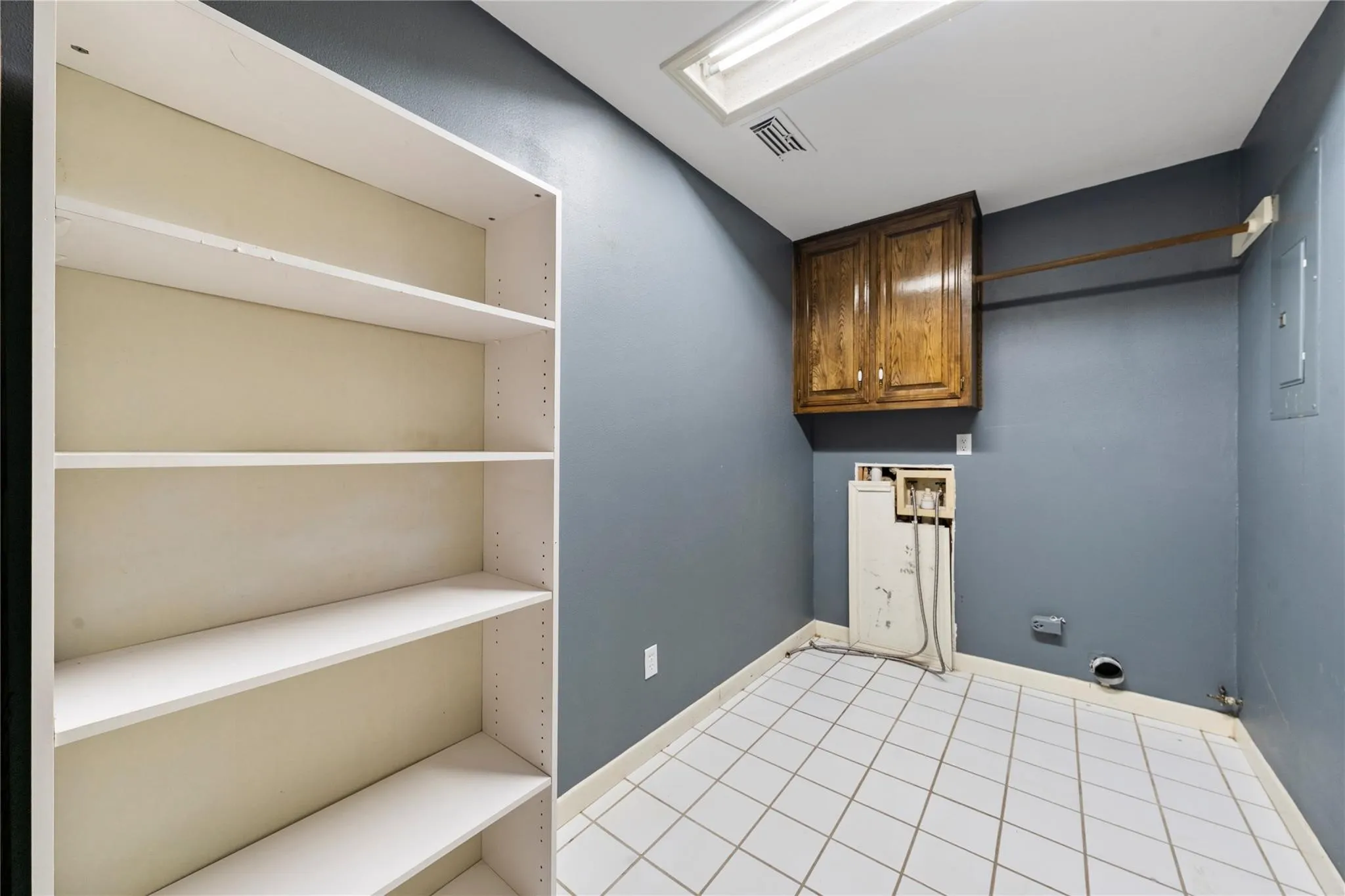 Single Family Residence For Sale in Mc Lennan County , 740 Wedgewood Drive, Woodway, Texas 76712, 3 Bedroom, 2 Bathroom, Garage spaces, 2,176 Sqft, built in 1969, mls#21288847, Real Estate Agent in Woodway, Homes For Sale in Mc Lennan county, Homes For Sale in Woodway, Realtor in Woodway Texas, Real Estate Brokerage Independent Realty Texas, Luminita Cordes Realtor