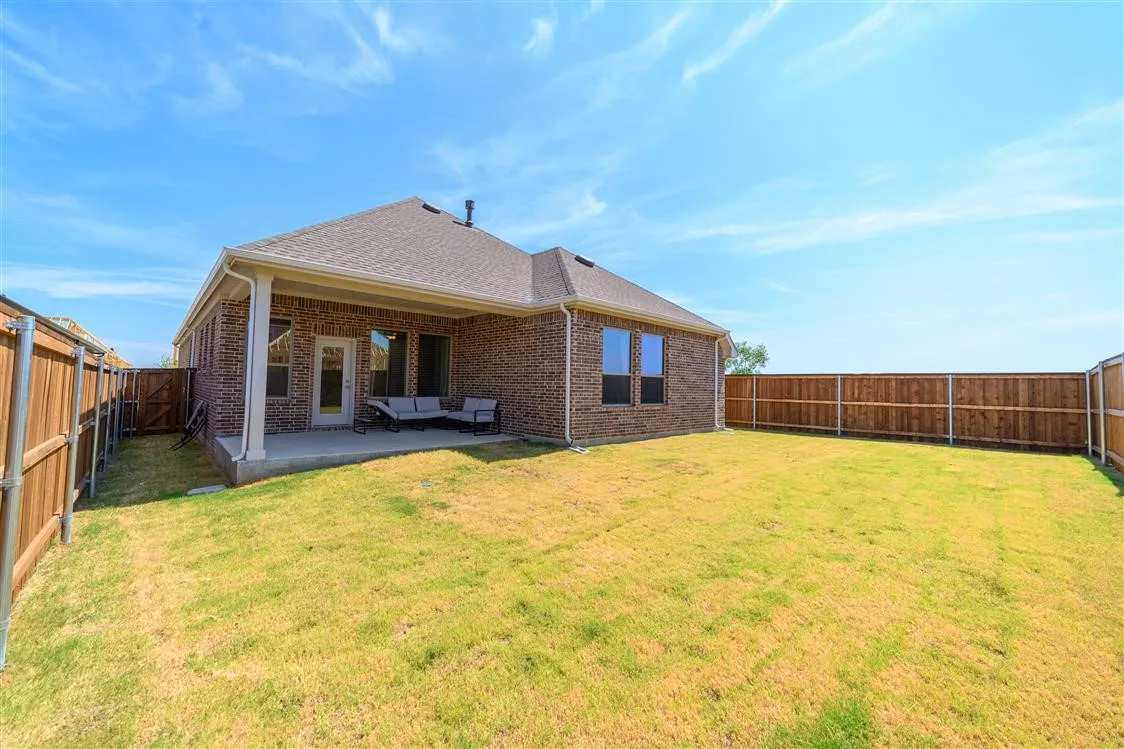 Single Family Residence For Sale in Rockwall County , 4138 Anglers Way, Royse City, Texas 75189, 3 Bedrooms, 2 Bathrooms, 2 Garage spaces, 2,301 Sqft, built in 2021, Price $365,000, mls#21274931, Real Estate Agent in Royse City, Homes For Sale in Rockwall county, Homes For Sale in Royse City, Realtor in Royse City Texas, Real Estate Brokerage Independent Realty Texas, Luminita Cordes Realtor