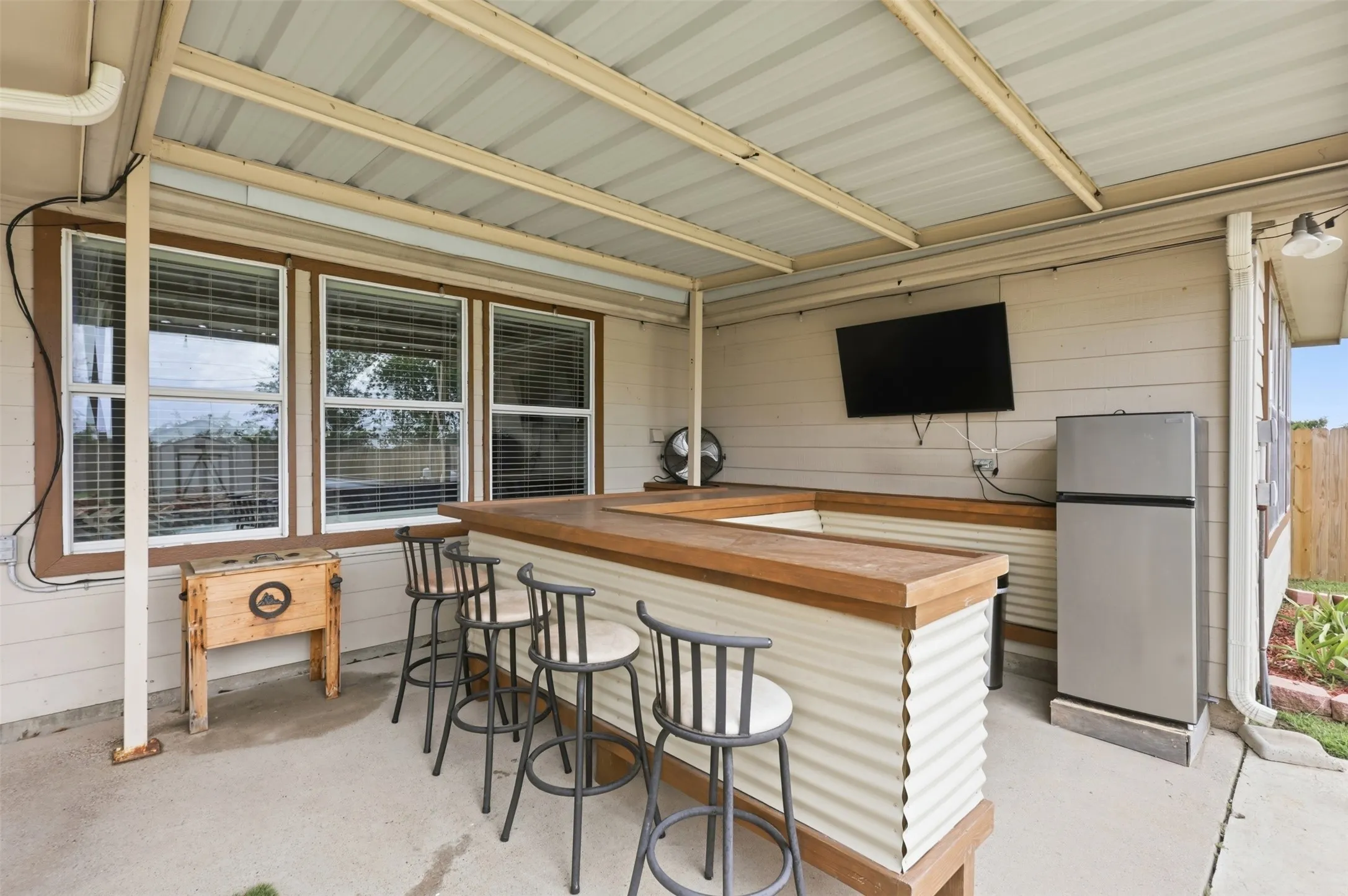 Single Family Residence For Sale in Tarrant County , 12521 Patnoe Drive, Fort Worth, Texas 76028, 5 Bedroom, 3 Bathroom, 2 Garage spaces, 2,844 Sqft, built in 2005, mls#21288894, Real Estate Agent in Fort Worth, Homes For Sale in Tarrant county, Homes For Sale in Fort Worth, Realtor in Fort Worth Texas, Real Estate Brokerage Independent Realty Texas, Luminita Cordes Realtor