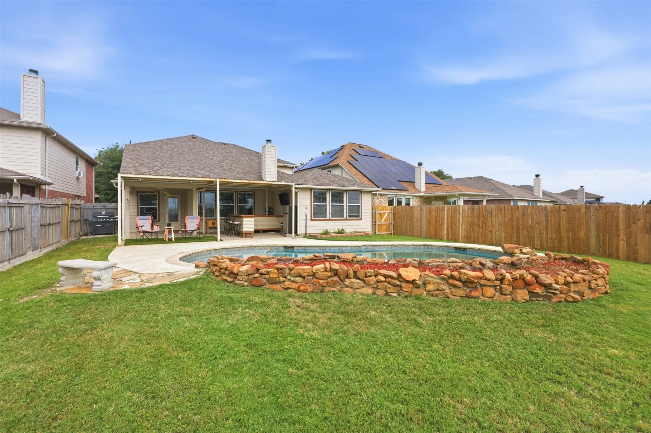 Single Family Residence For Sale in Tarrant County , 12521 Patnoe Drive, Fort Worth, Texas 76028, 5 Bedroom, 3 Bathroom, 2 Garage spaces, 2,844 Sqft, built in 2005, mls#21288894, Real Estate Agent in Fort Worth, Homes For Sale in Tarrant county, Homes For Sale in Fort Worth, Realtor in Fort Worth Texas, Real Estate Brokerage Independent Realty Texas, Luminita Cordes Realtor