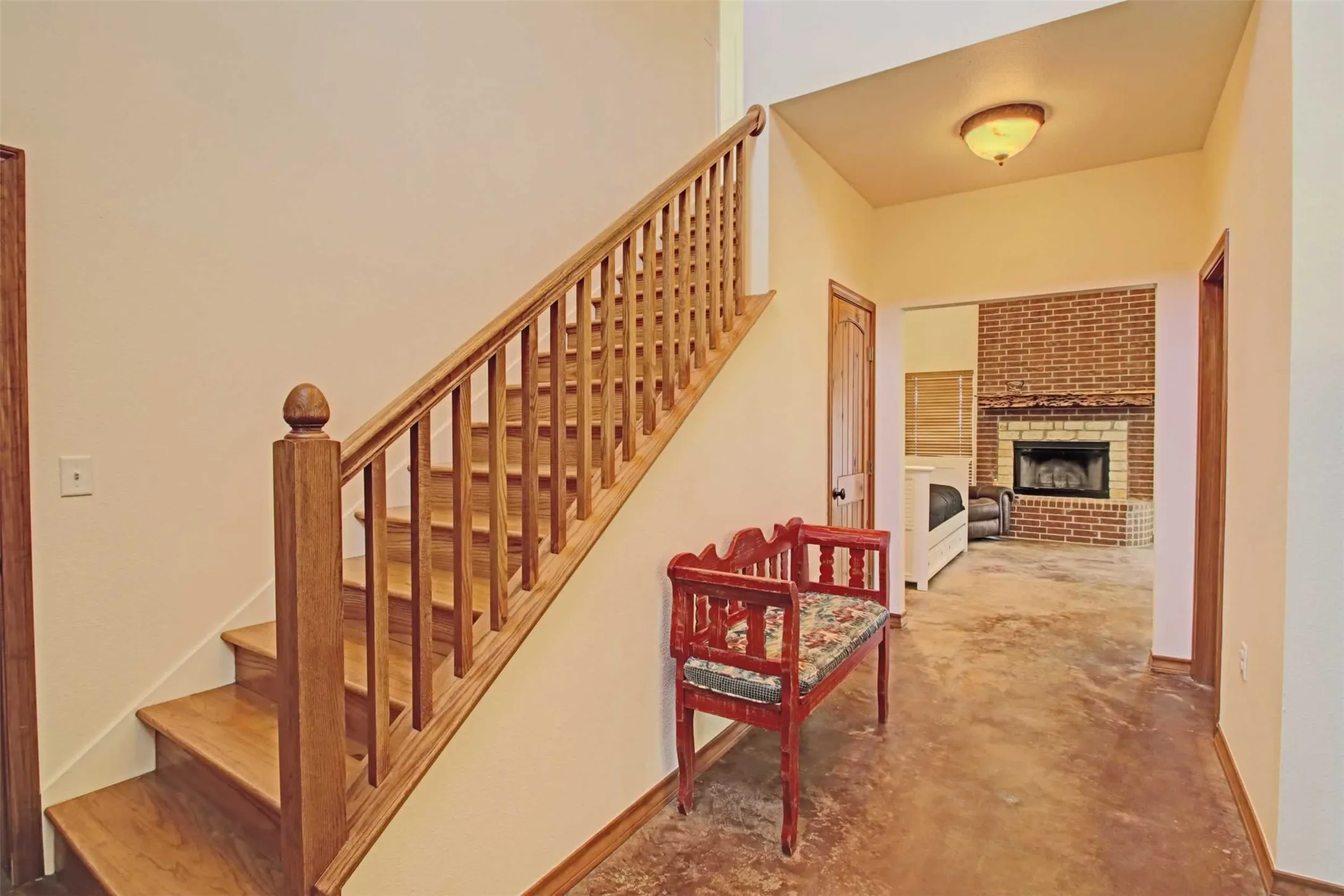 Single Family Residence For Sale in Johnson County , 2800 County Road 314, Cleburne, Texas 76031, 3 Bedroom, 3 Bathroom, 2 Garage spaces, 2,022 Sqft, built in 2004, Price $759,000, mls#21288902, Real Estate Agent in Cleburne, Homes For Sale in Johnson county, Homes For Sale in Cleburne, Realtor in Cleburne Texas, Real Estate Brokerage Independent Realty Texas, Luminita Cordes Realtor