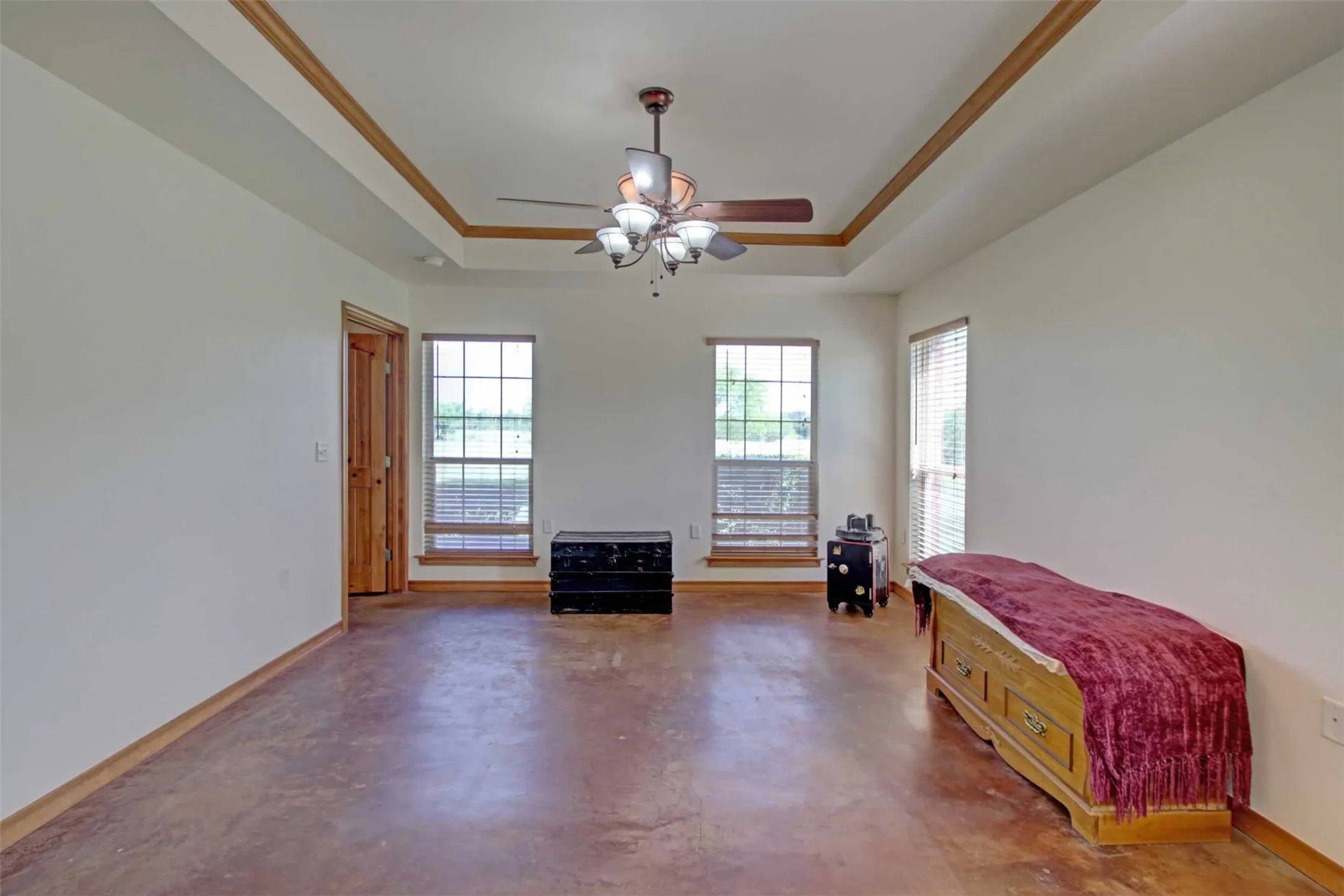 Single Family Residence For Sale in Johnson County , 2800 County Road 314, Cleburne, Texas 76031, 3 Bedroom, 3 Bathroom, 2 Garage spaces, 2,022 Sqft, built in 2004, Price $759,000, mls#21288902, Real Estate Agent in Cleburne, Homes For Sale in Johnson county, Homes For Sale in Cleburne, Realtor in Cleburne Texas, Real Estate Brokerage Independent Realty Texas, Luminita Cordes Realtor