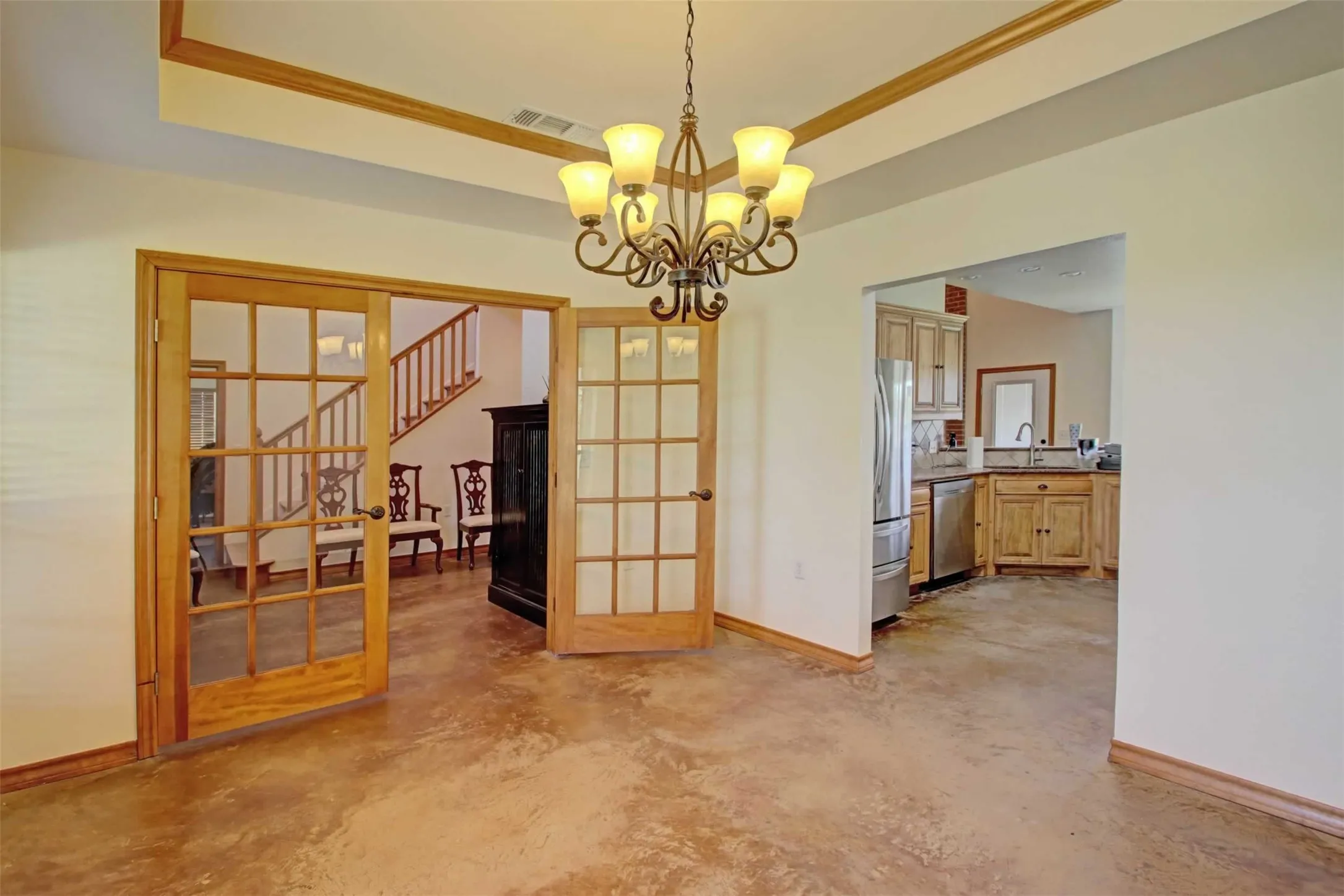 Single Family Residence For Sale in Johnson County , 2800 County Road 314, Cleburne, Texas 76031, 3 Bedroom, 3 Bathroom, 2 Garage spaces, 2,022 Sqft, built in 2004, Price $759,000, mls#21288902, Real Estate Agent in Cleburne, Homes For Sale in Johnson county, Homes For Sale in Cleburne, Realtor in Cleburne Texas, Real Estate Brokerage Independent Realty Texas, Luminita Cordes Realtor
