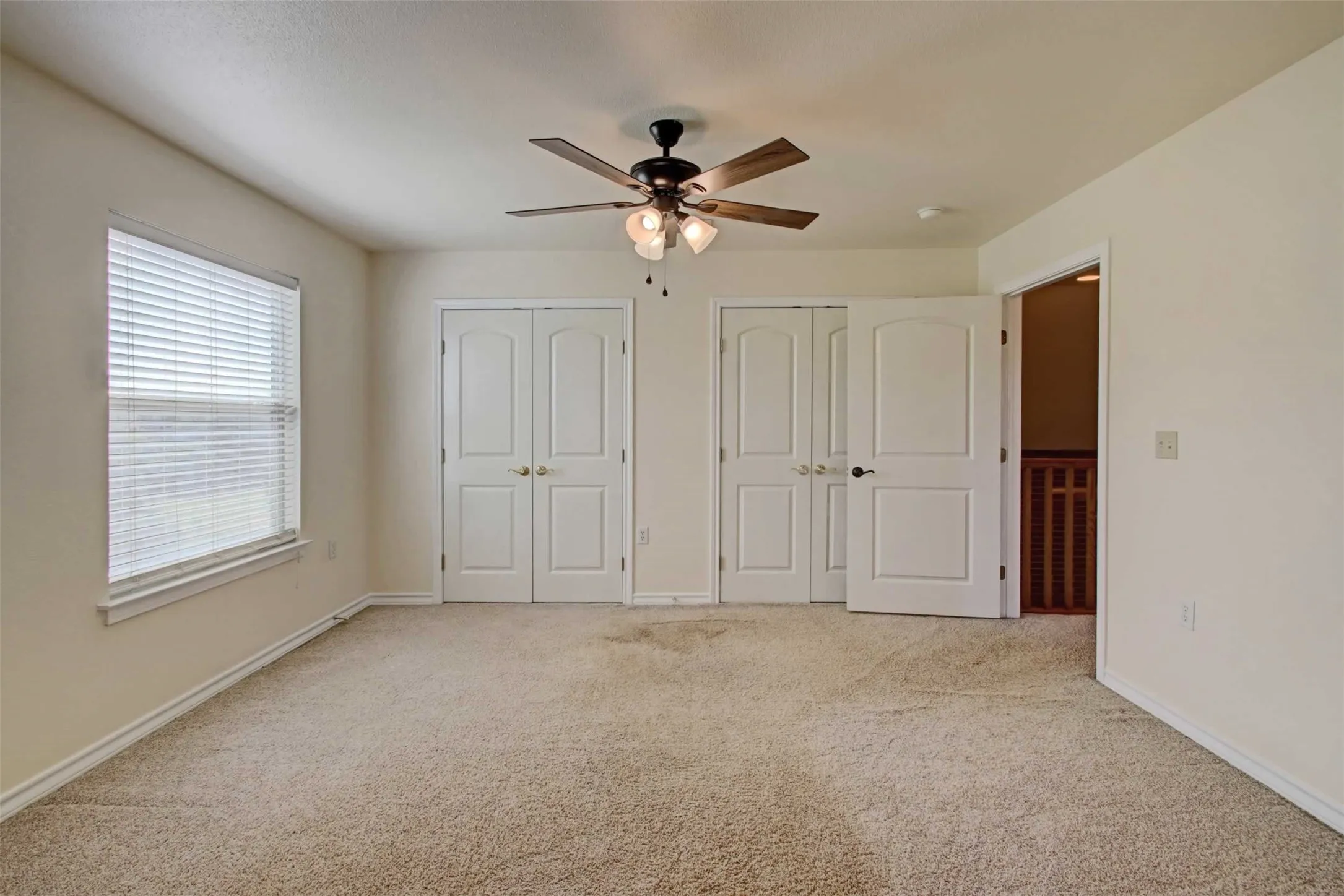 Single Family Residence For Sale in Johnson County , 2800 County Road 314, Cleburne, Texas 76031, 3 Bedroom, 3 Bathroom, 2 Garage spaces, 2,022 Sqft, built in 2004, Price $759,000, mls#21288902, Real Estate Agent in Cleburne, Homes For Sale in Johnson county, Homes For Sale in Cleburne, Realtor in Cleburne Texas, Real Estate Brokerage Independent Realty Texas, Luminita Cordes Realtor